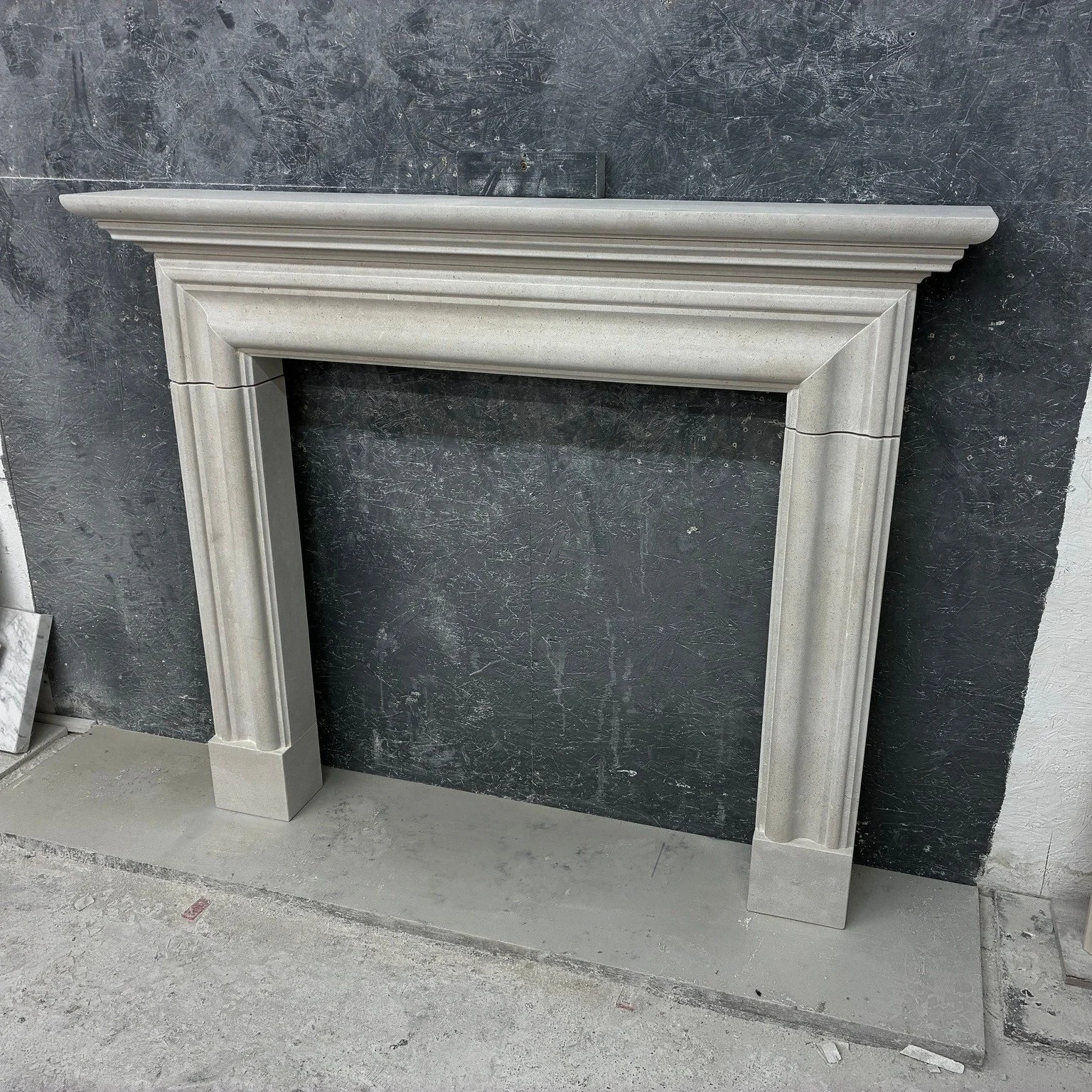 Portland part 3........

Matts now got this beautiful Portland Stone fireplace finished and it's all set up for a final check before being delivered to its new home. As always handcrafted with great skill in our Sussex workshop, using only the best n