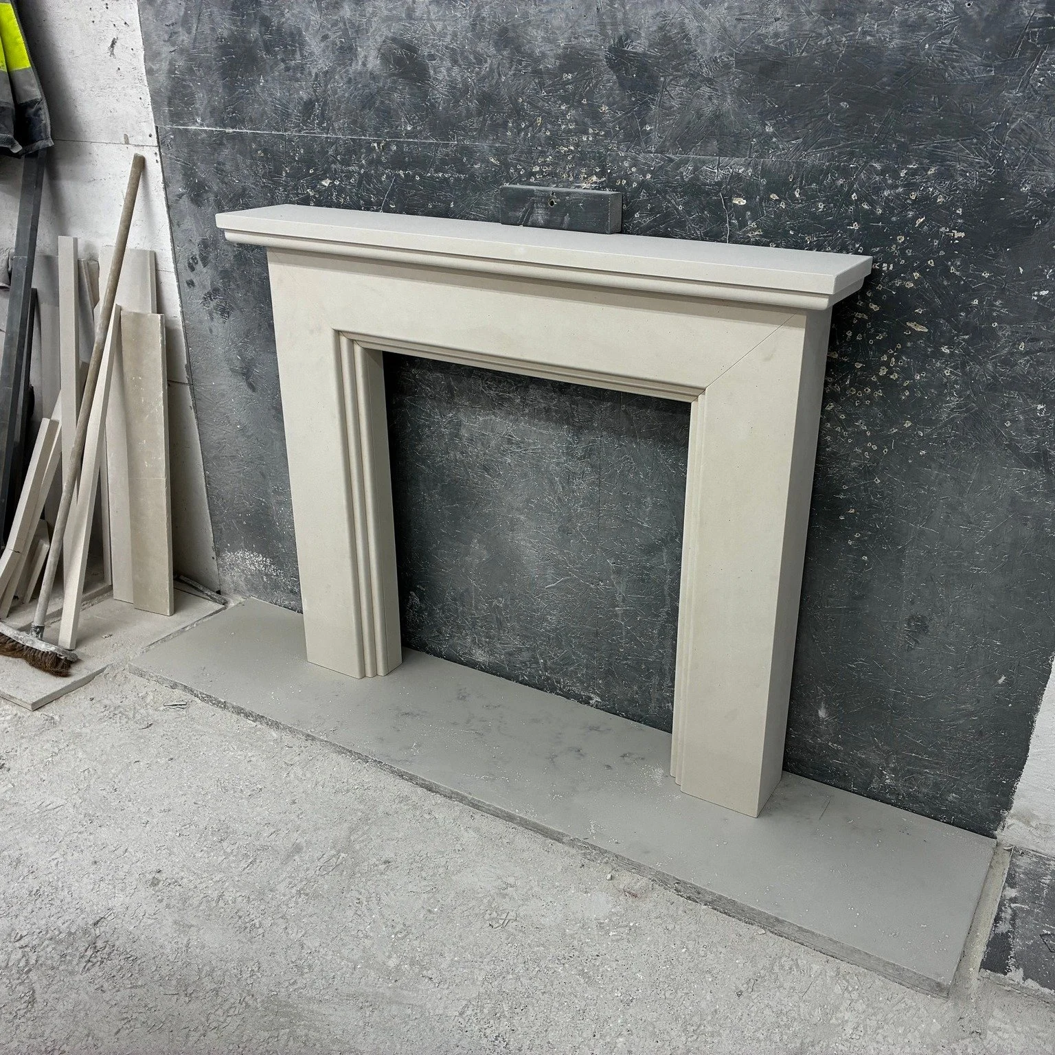 Keep it simple........

Same handmade quality, but simpler lines.....

#handmadefireplace❤️ #fireplace🔥 #fireplacemaker⛏