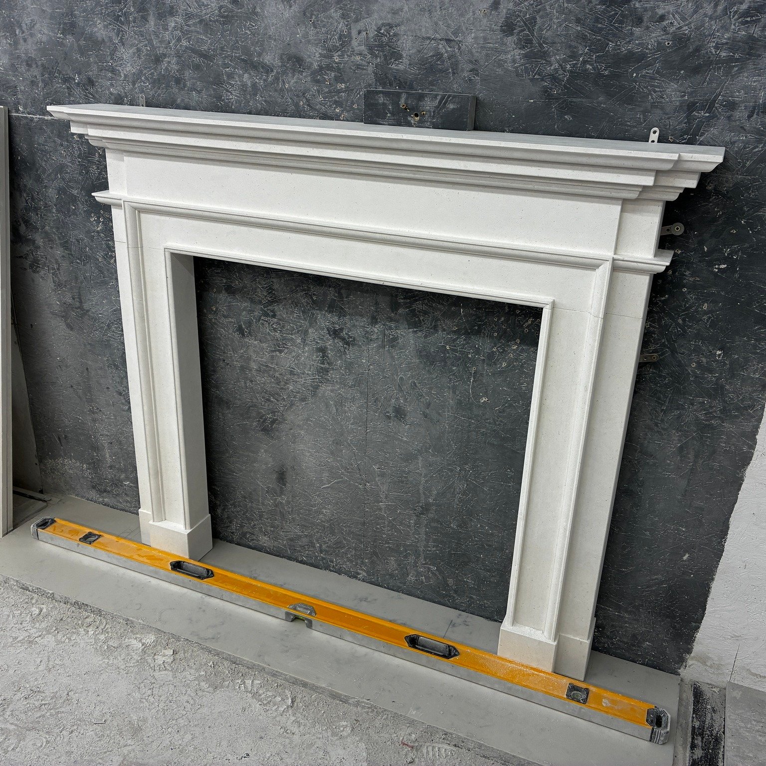 We love a Lanark.....

It's easy to see why the Lanark is one of our best selling fireplace designs. It's all in the detail, all lovingly hand-crafted by our team of wonderful of stonemasons.

Shown here in Rosal limestone..........

#fireplacemaker?