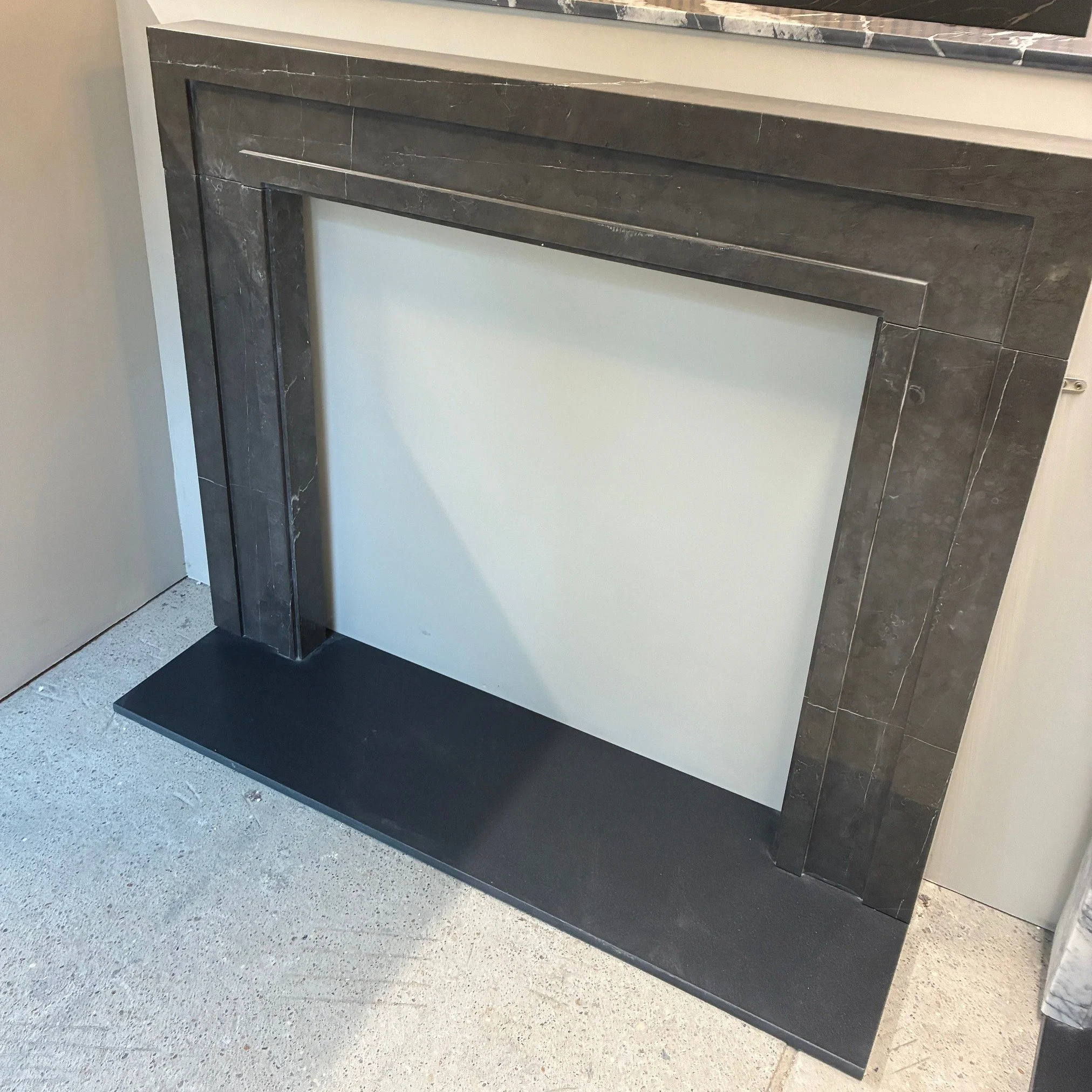 Classic Goring fireplace in Pietra Grey Marble........

On display in our Sussex showroom.......

#marblefireplace🔥 #ClassicFireplaces #arundelshowroom #shoplocal