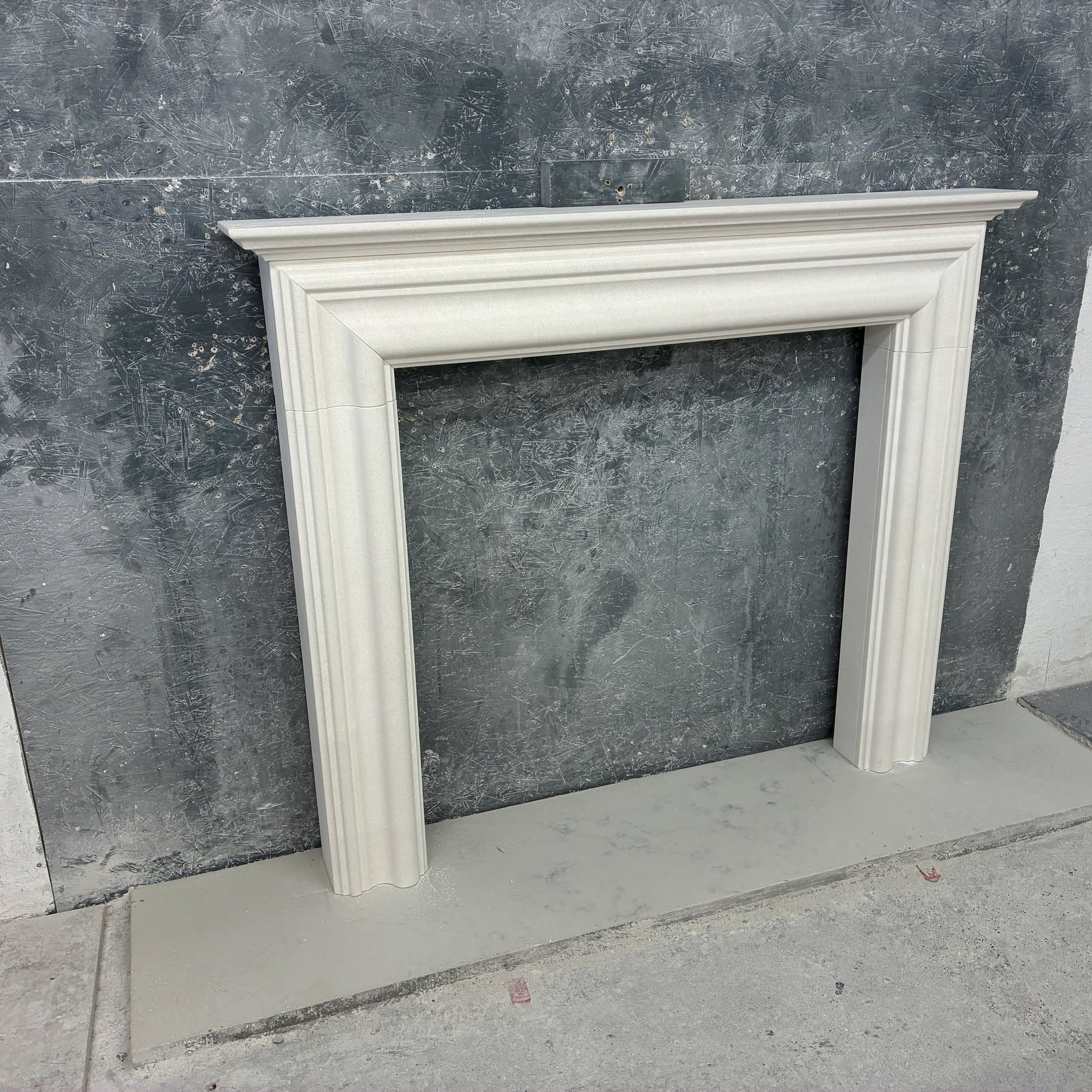 Lovely in limestone.........

All set up for a final check before leaving us for its new home........

#fireplace🔥 #SussexMade #limestone #stonemason⛏⛏⛏ #HomeInteriors #interiordesign #hearthandhome🏠
