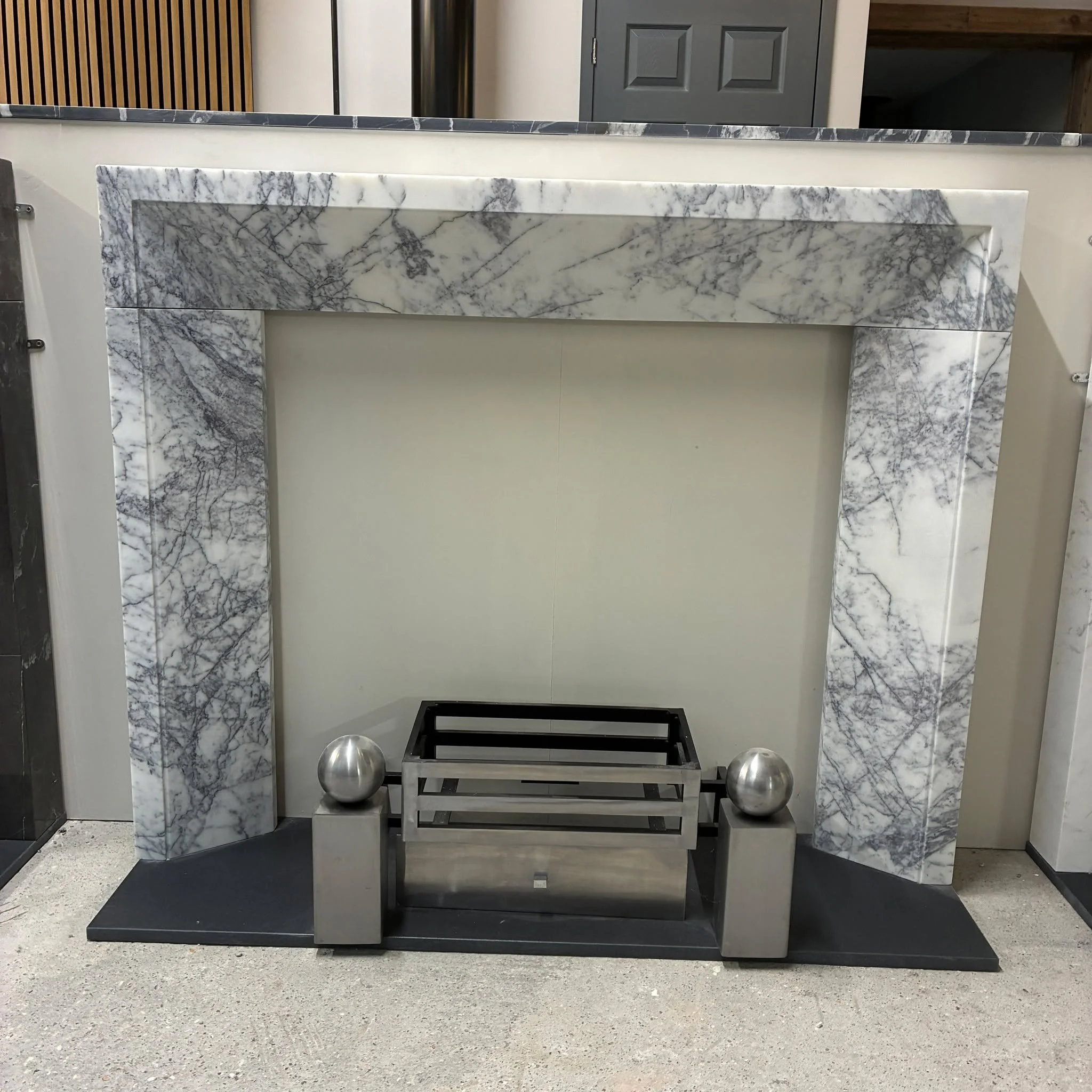 SALE TIME 5........

To make way for some new displays in our Arundel showroom, we need to clear a few ex-display fireplaces at unbeatable prices.........

Here's a lovely special Classic Stone Deal fireplace in a stunning Lilac marble.

WAS &pound;3