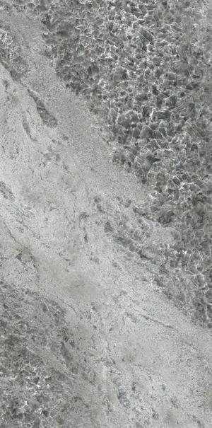 UCR6L3006072.jpg