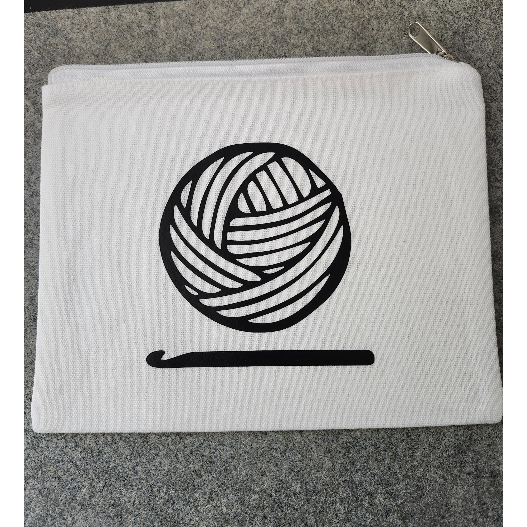 ball and hook.png