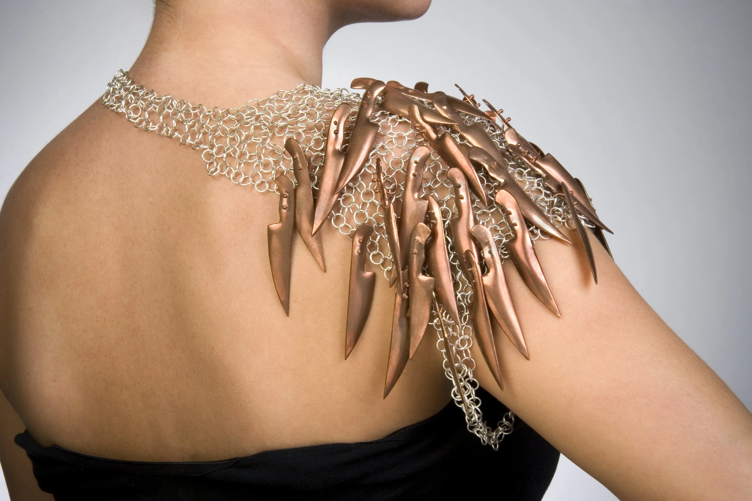 07. Protection Device Back.jpg