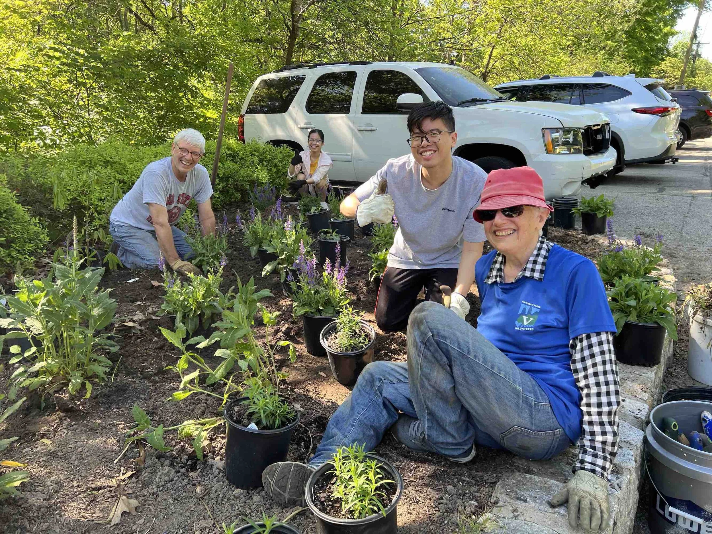 Neighbors and UC students @Green Up Day.jpg