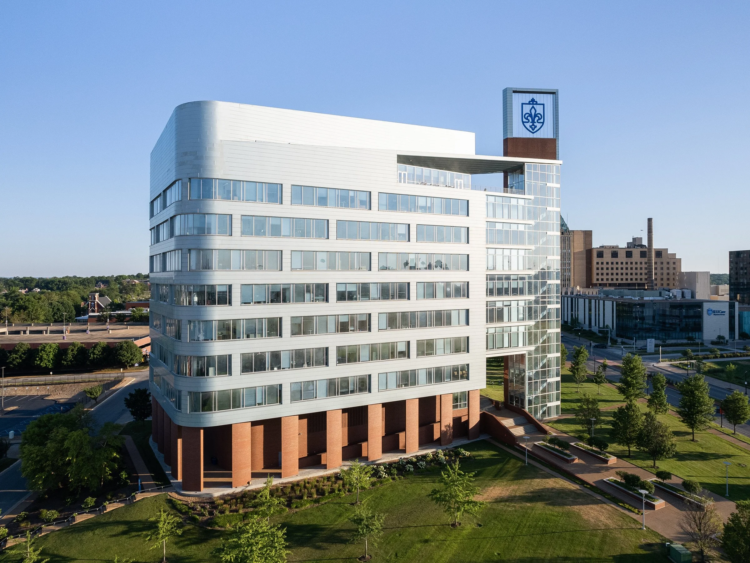 Edward A. Doisy Research Center teardrop tower with illuminated fleur-de-lis beacon by CannonDesign, St. Louis Missouri - architectural photographer St. Louis