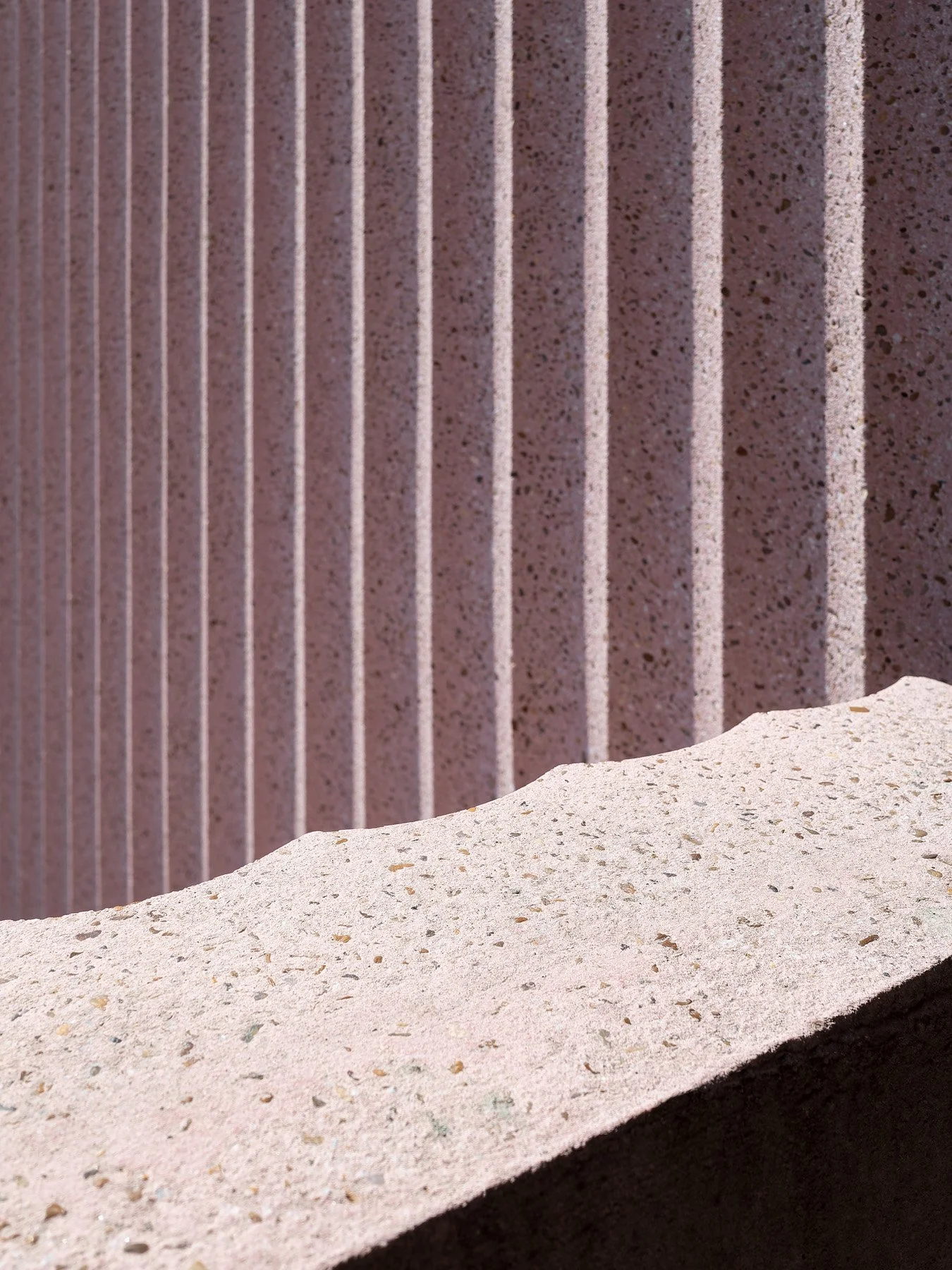 144 Vanderbilt scalloped pink precast concrete panel showing sandblasted aggregate, by SO-IL, Brooklyn - architectural photographer New York