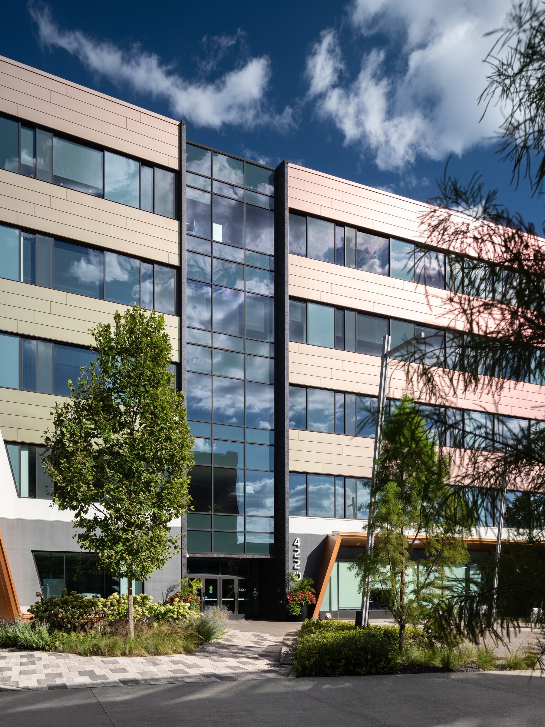 4220 Duncan Cortex Innovation Community exterior with color-shifting facade by HOK, St. Louis Missouri - architectural photographer St. Louis Missouri