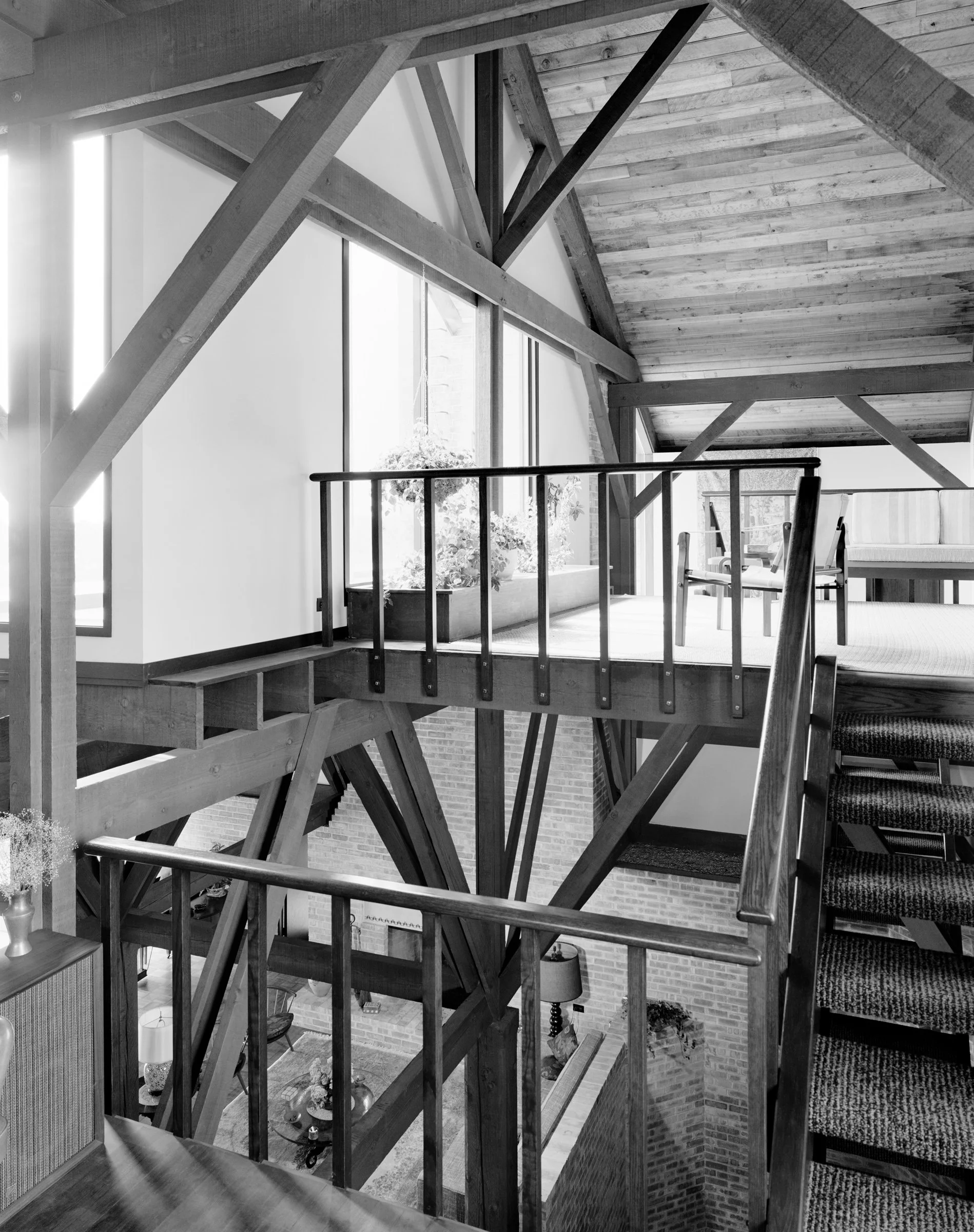 Alt text for both: Dart House III, Barrington, Illinois. Architect: Edward Dart. Photo: Ezra Stoller/Esto.