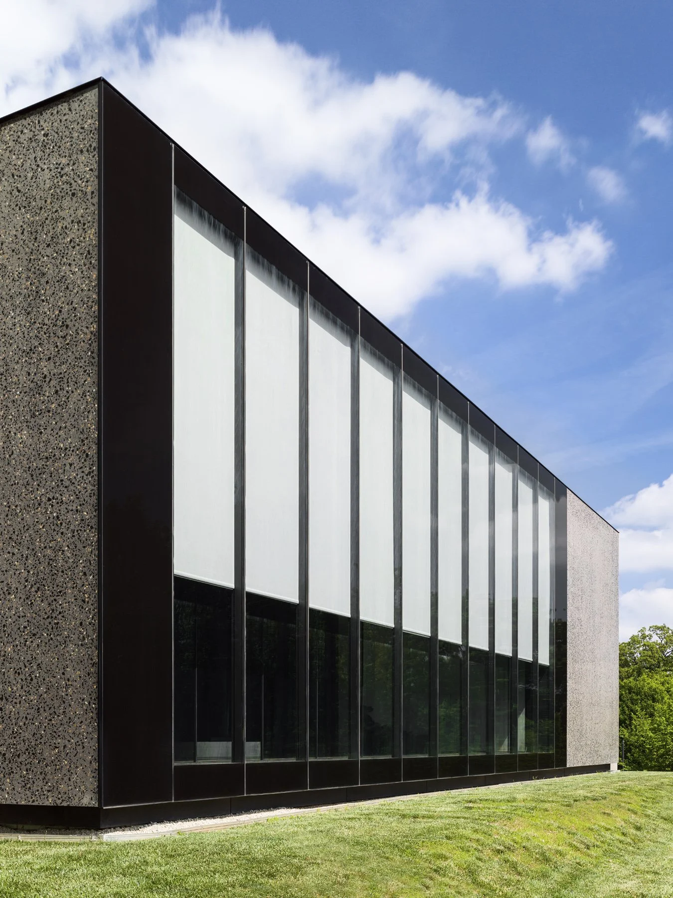 Saint Louis Art Museum East Building oblique glazed facade and concrete wall, by David Chipperfield - architectural photographer St. Louis Missouri