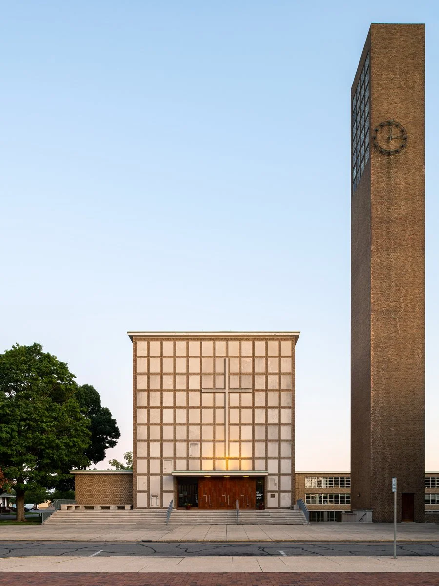 First Christian Church. Architect: Eliel Saarinen