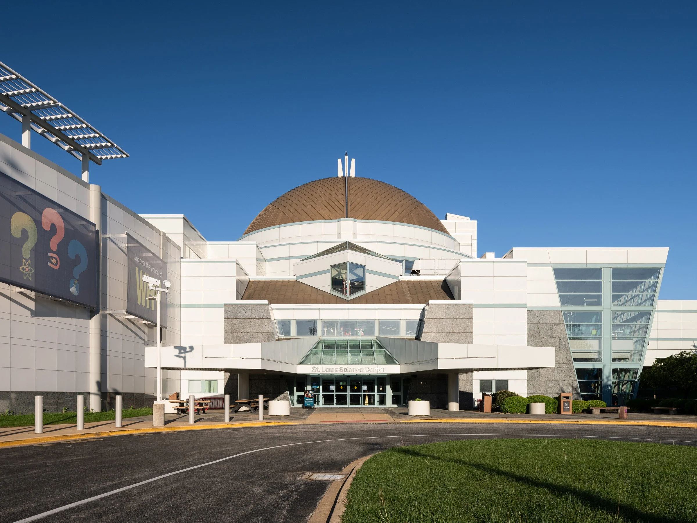 St. Louis Science Center stainless steel dome and white metal panel facade by E. Verner Johnson, St. Louis Missouri - architectural photographer St. Louis