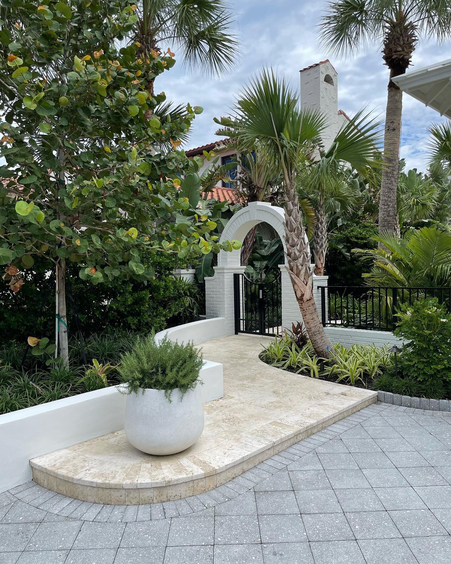 Welcome Home!  Recently completed project in Neptune Beach.  Special thx to Capitol Concrete, Stewart &amp; Stewart Landscaping and Edwards Ornamental Ironwork&hellip;