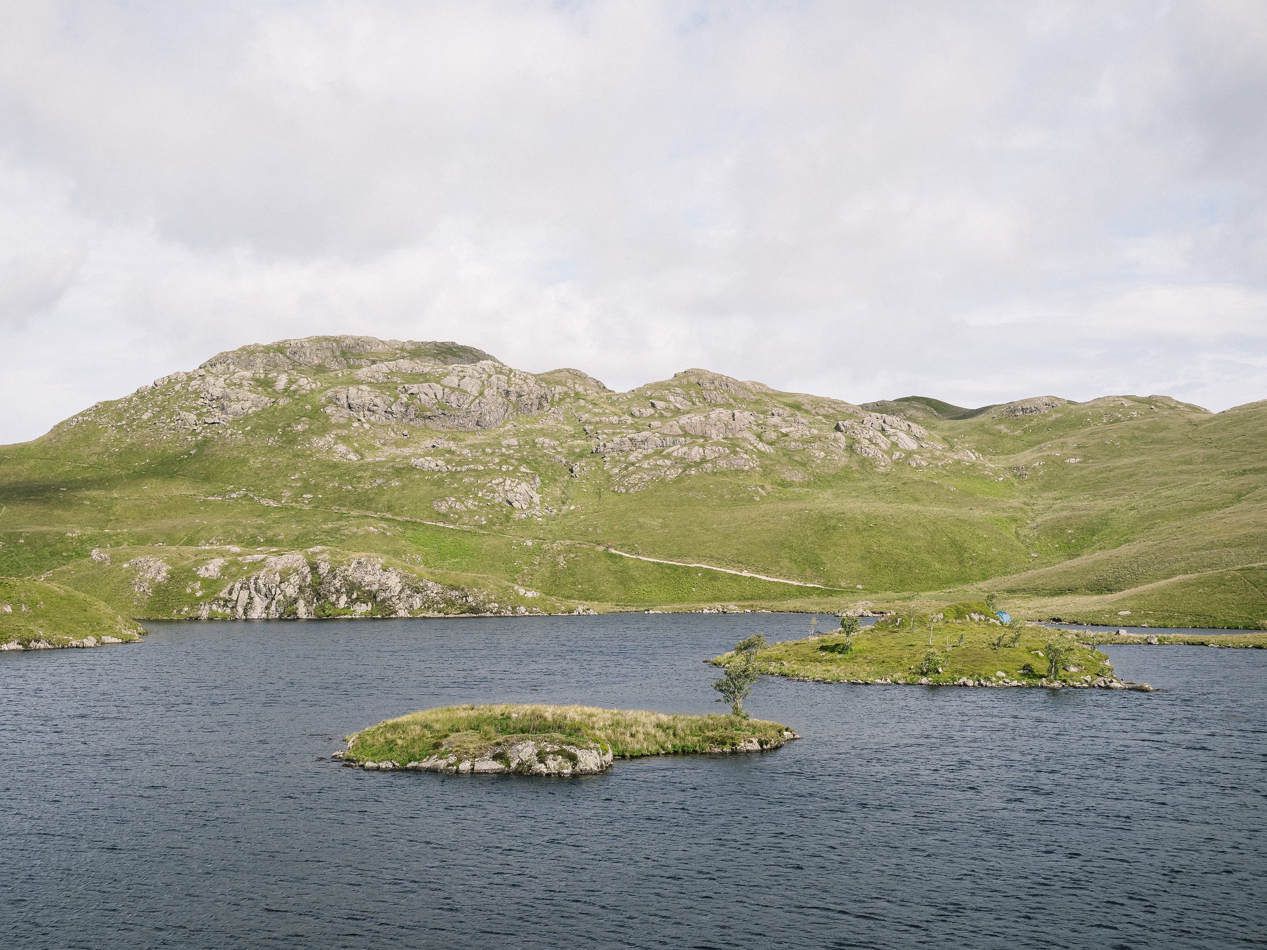 At the Tarn's Edge | Angletarn Pikes