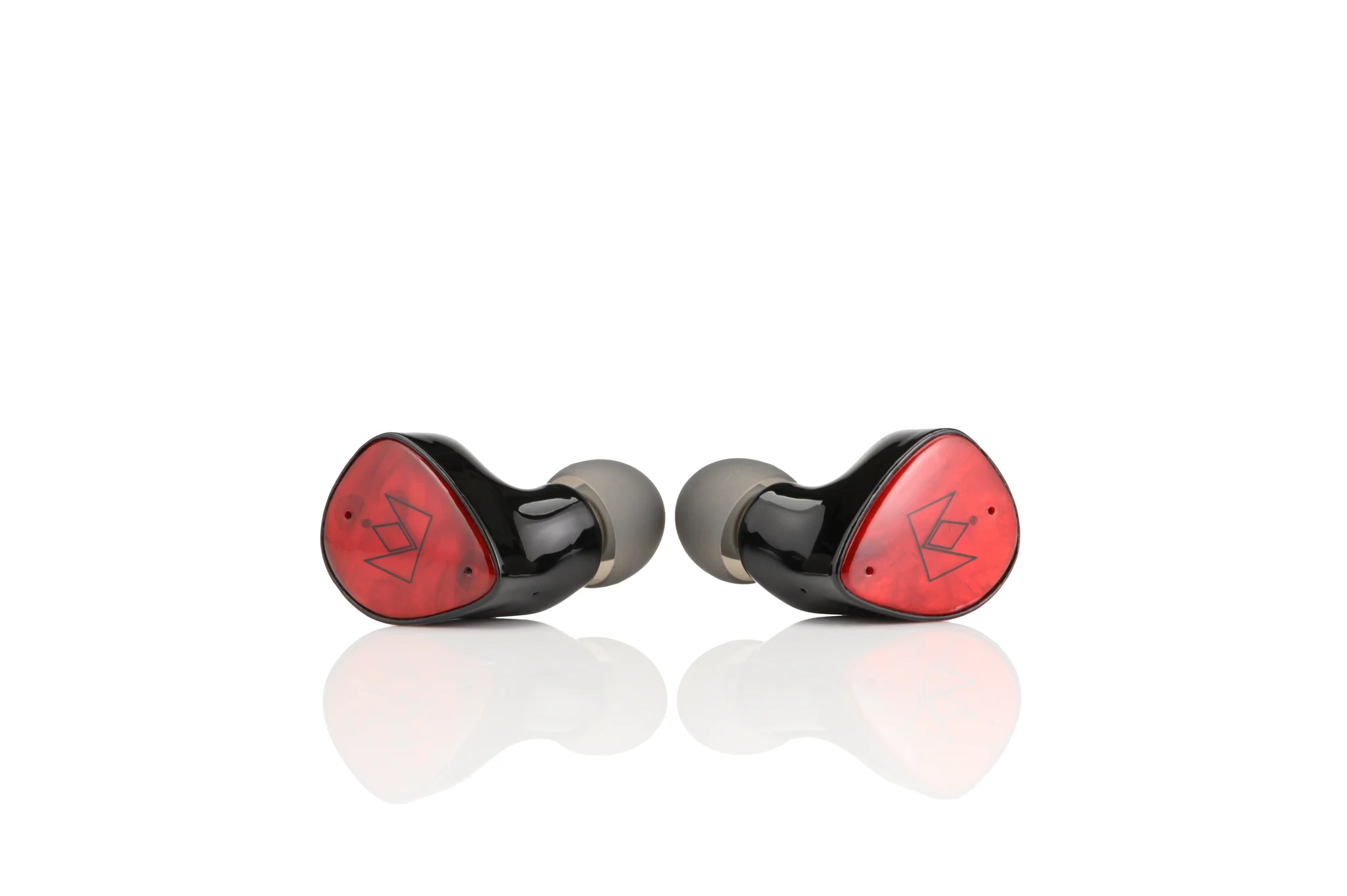Noble_Audio_FoKus_Amadeus(pair).png