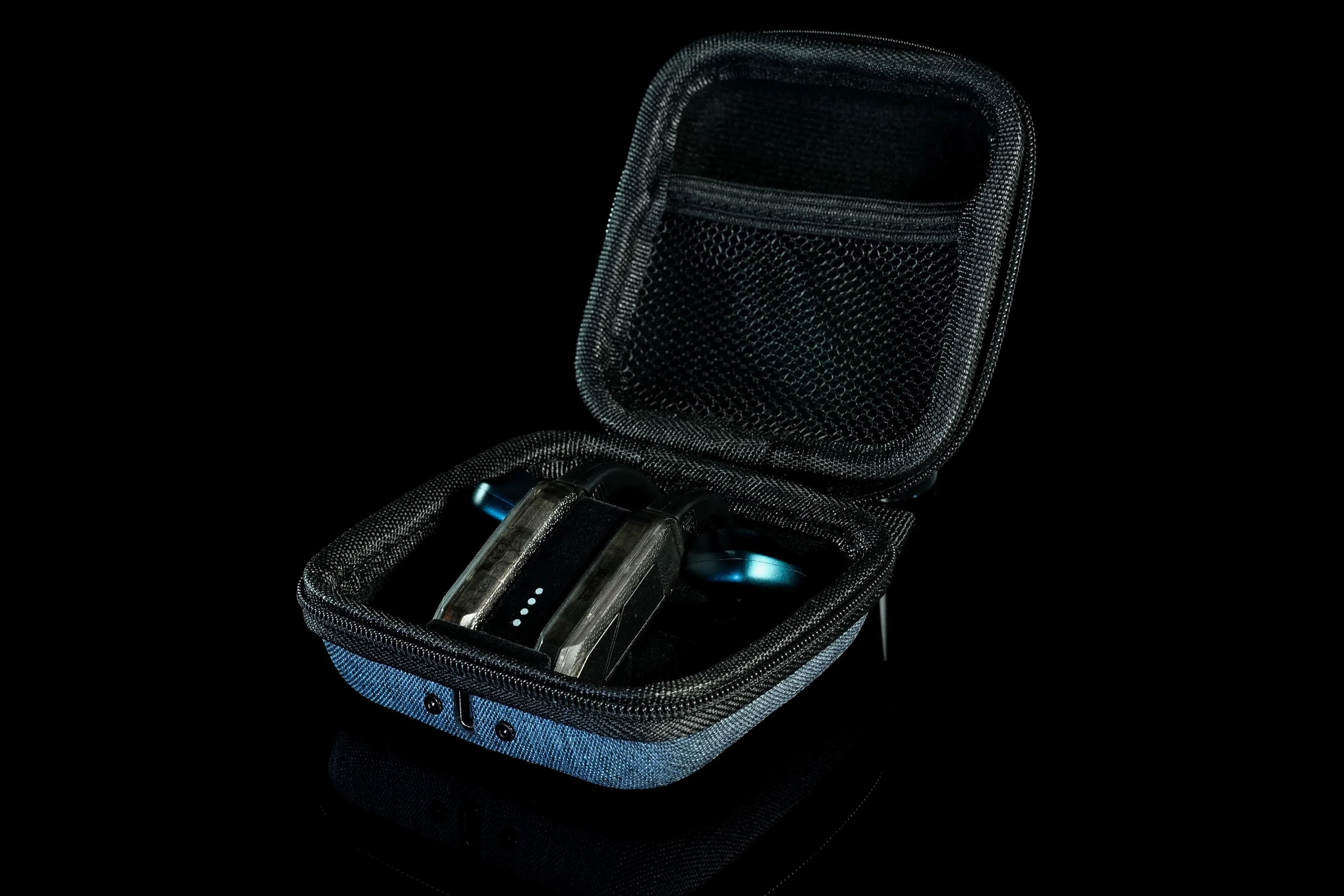 ifi_GO_Pod_Air(in-case).png
