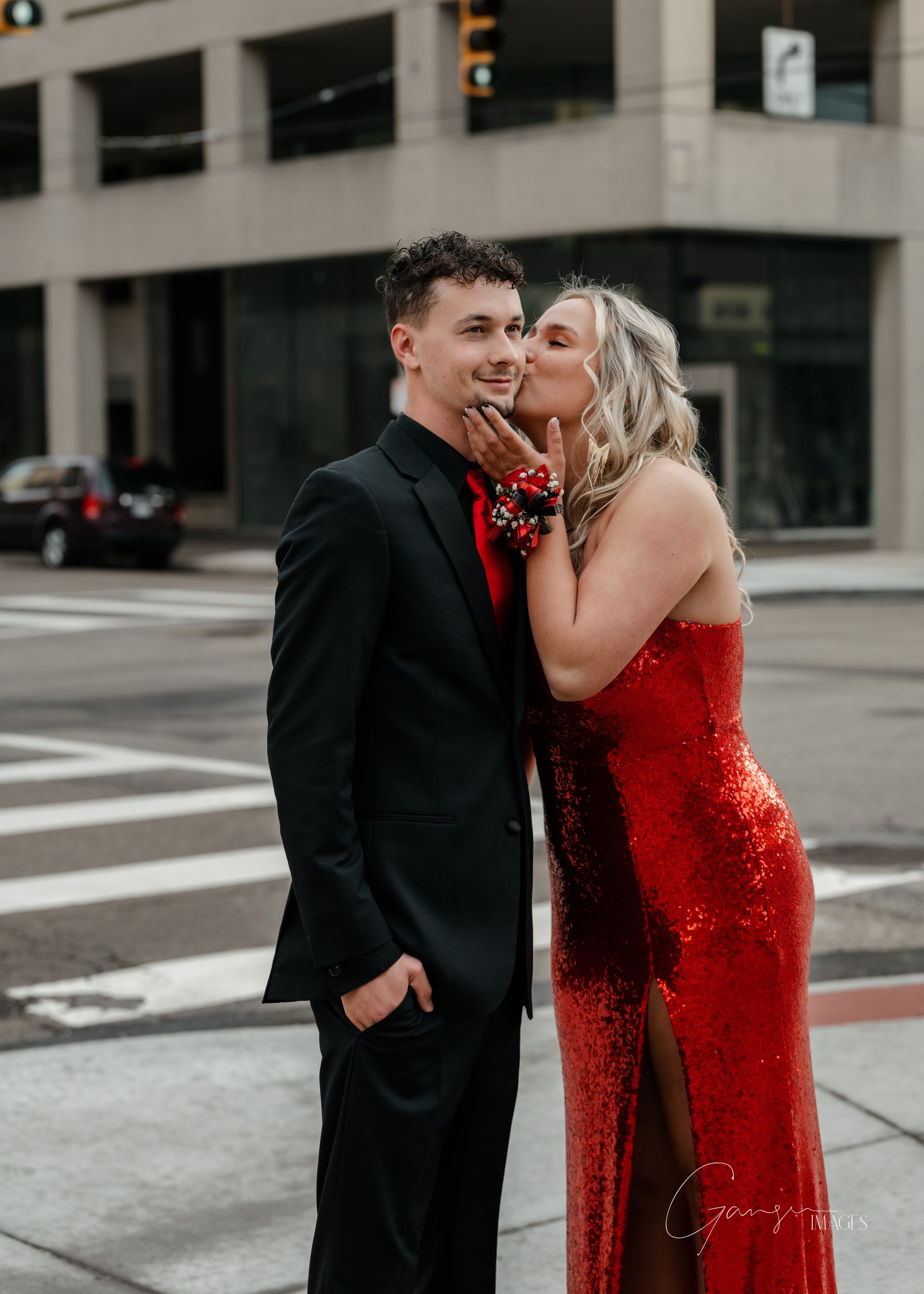 Elijah + Courtney Prom 2022-33.jpg