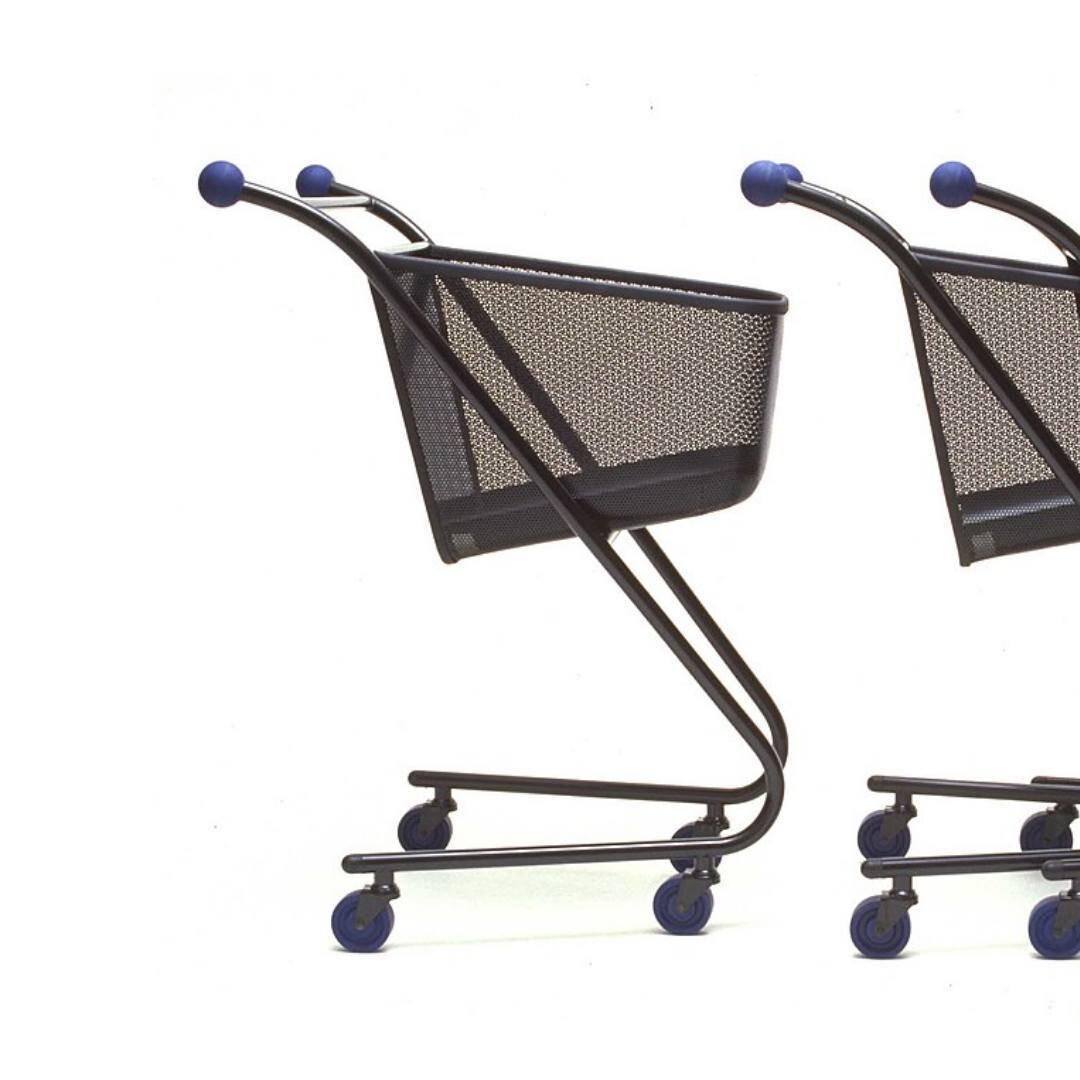 ESPRIT 🛒 
_
Throwback to the Esprit shopping cart designed by The Burdick Group,  1984 
BBBRRRUUUCCCCCEEEEE!!!!! Unfortunately, the mock-ups of the cart were discarded when the studio closed in 2000. 😢 
_
Image: The Burdick Group
.
.
.
.
.
.
.
.
.
