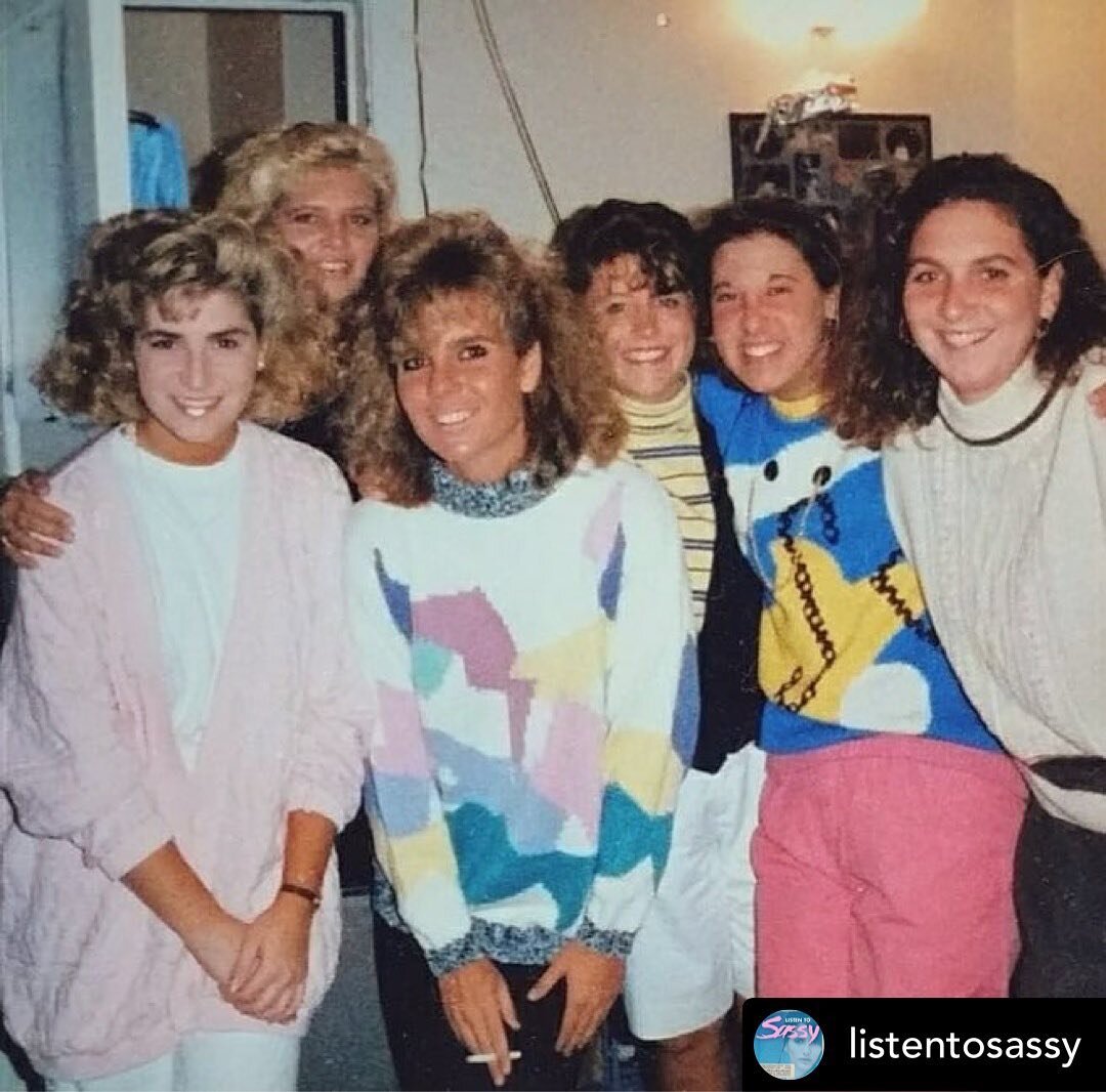 Posted @withrepost &bull; @listentosassy Compare your squad to kids around the world with the October 1989 issue&rsquo; big stat dump &mdash; we discuss it in our latest Teen Life episode! #sassymagazine #esprit #fbf #espritflashback #80s #80sfashion