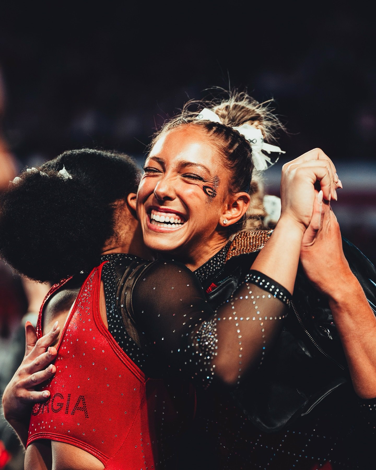 #9 UGA hosts #1 Oklahoma this Friday. Be there. Be early. 

If this meet isn&rsquo;t already sold out, it&rsquo;s going to be REAL QUICK. 

Cop while you can 🎟️

#GymDawgs #Gymnastics #SonyAlpha #CollegeGymnastics