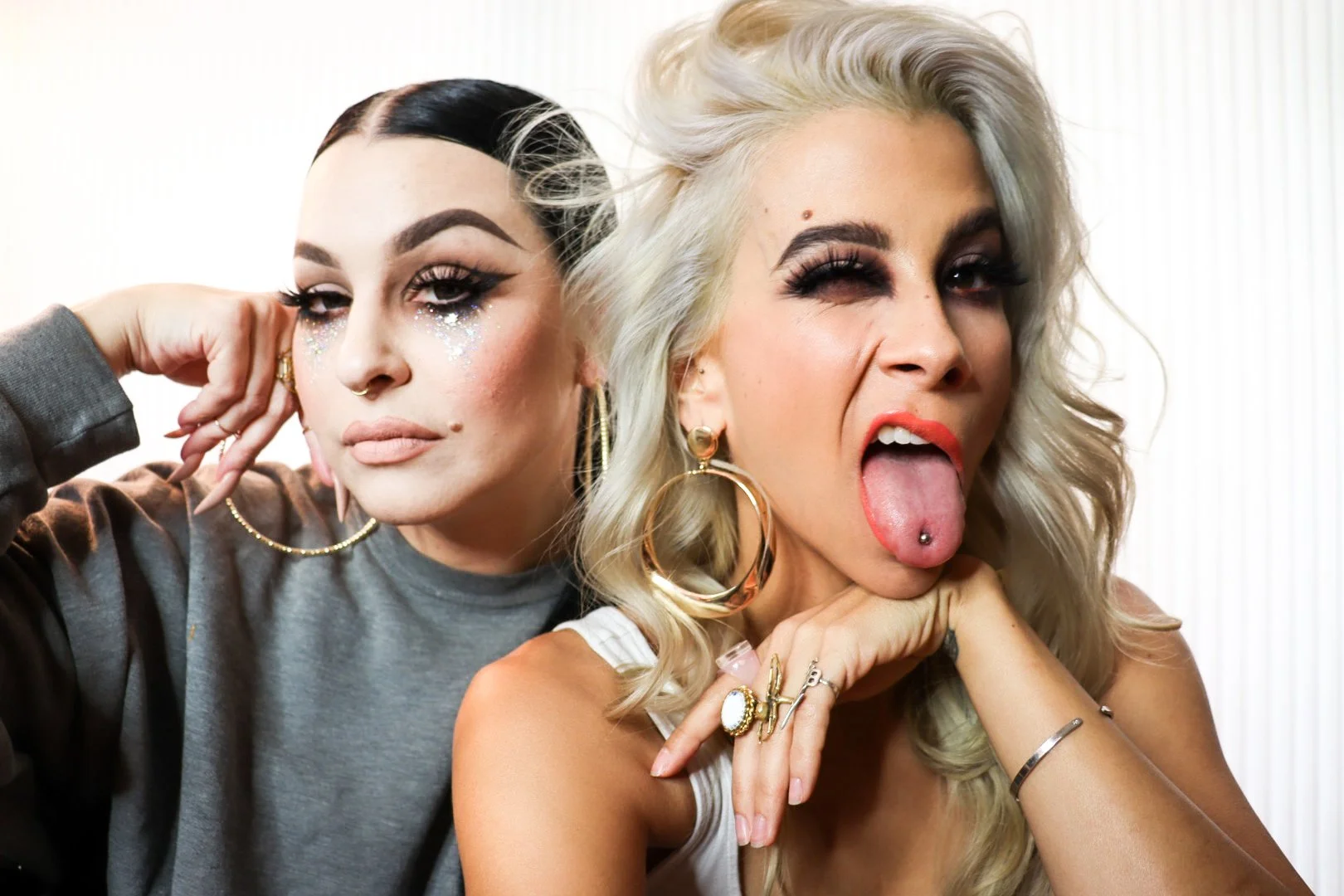 Sue x Kari.