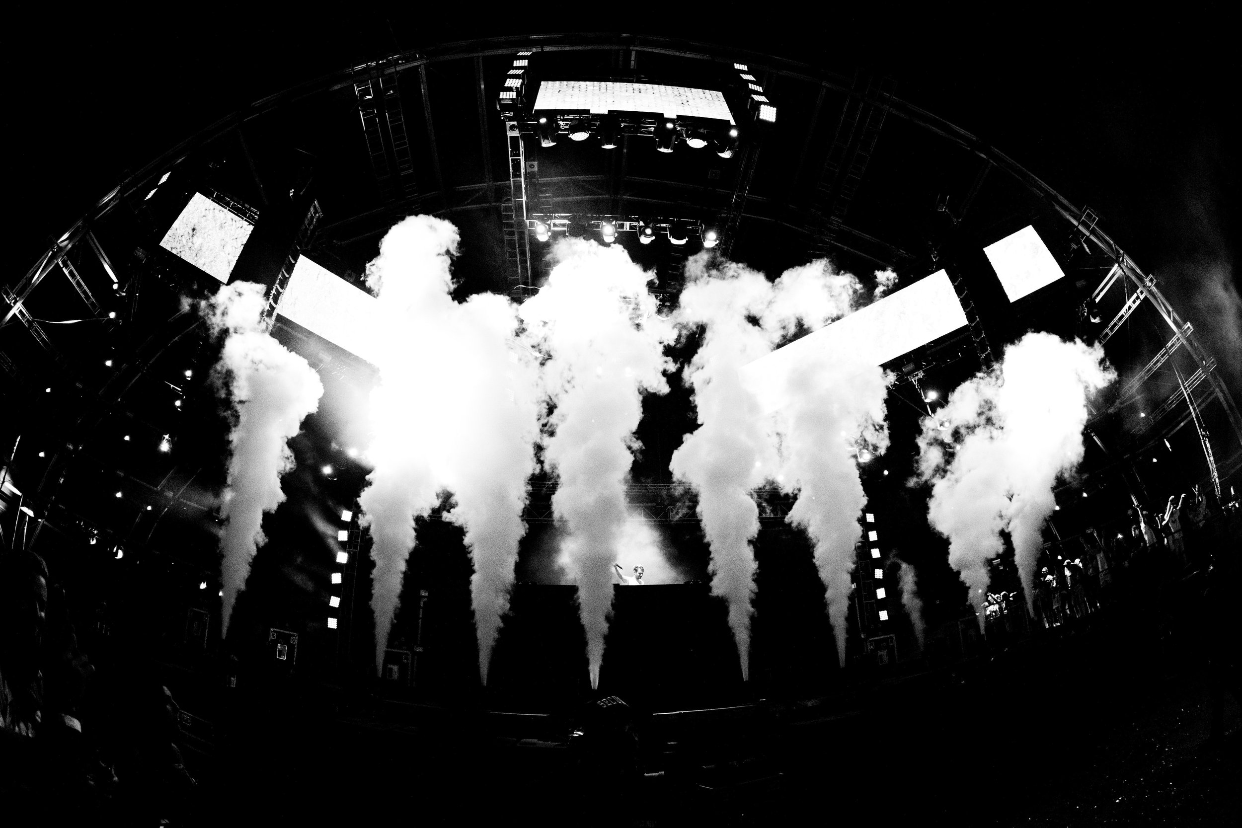 concert prints.