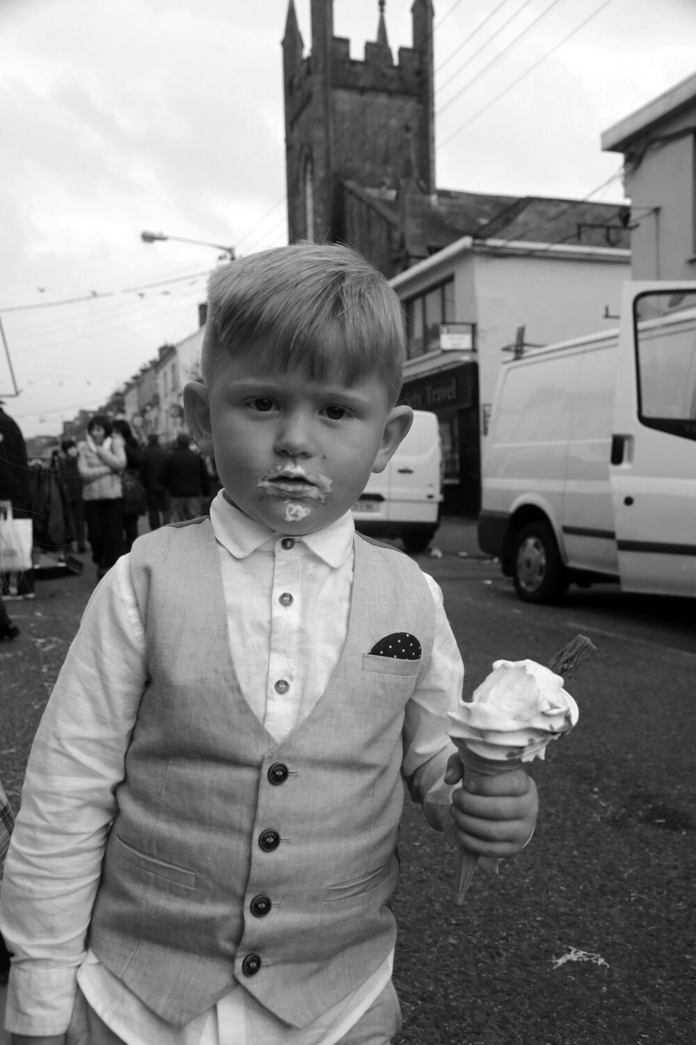 BOY WITH ICECREAM 2015-web.jpg