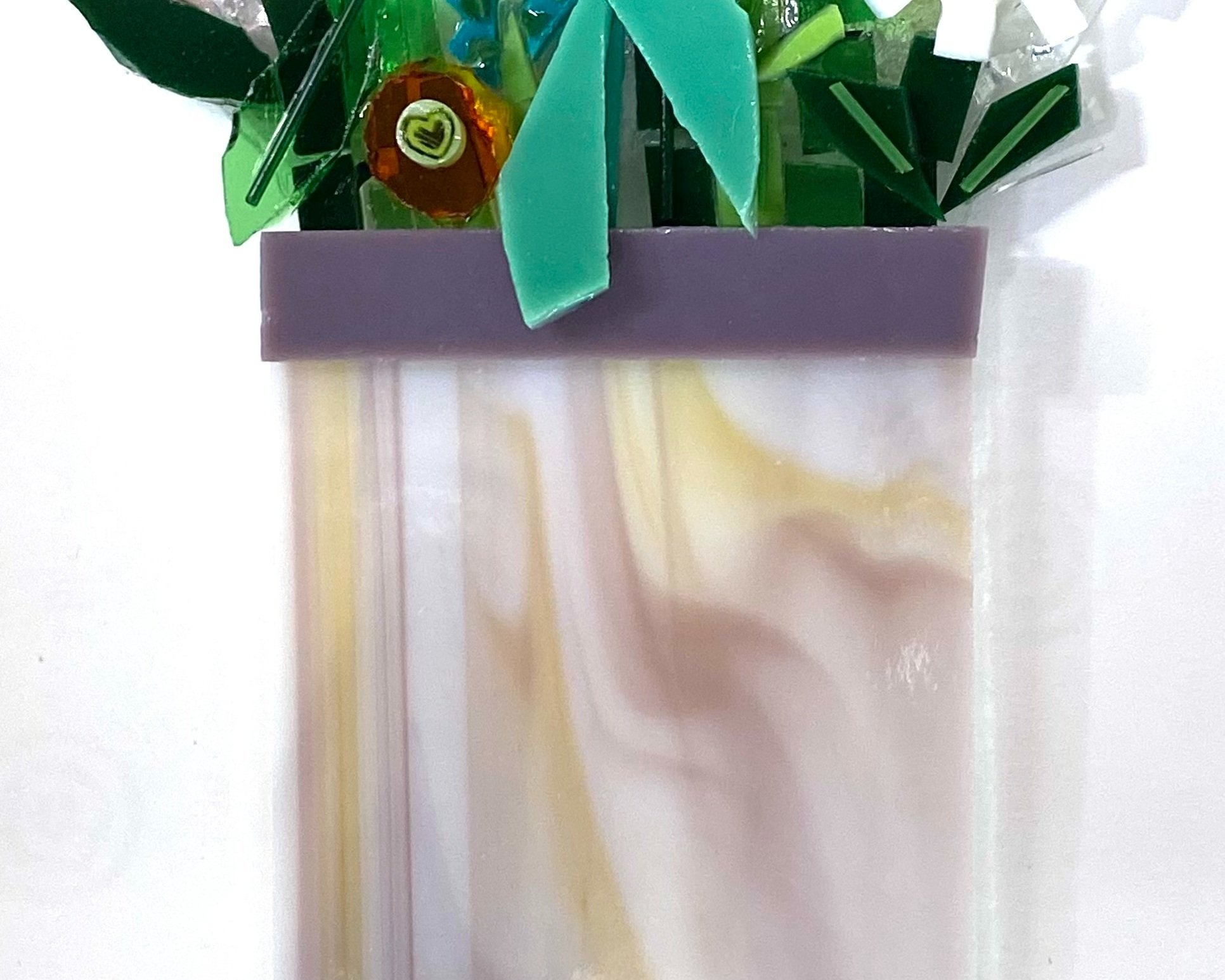 Everlasting+Flowers+in+Vase.jpg