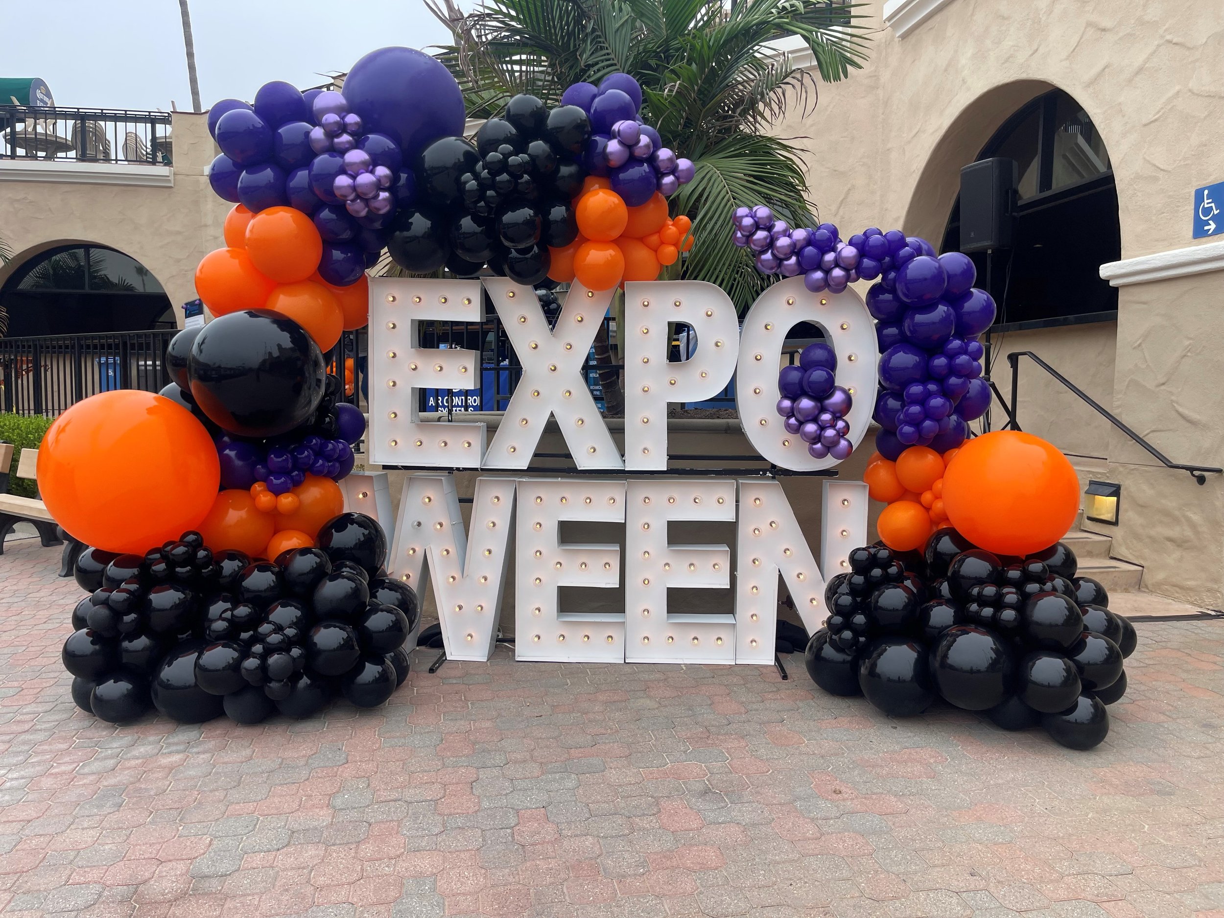 Expoween