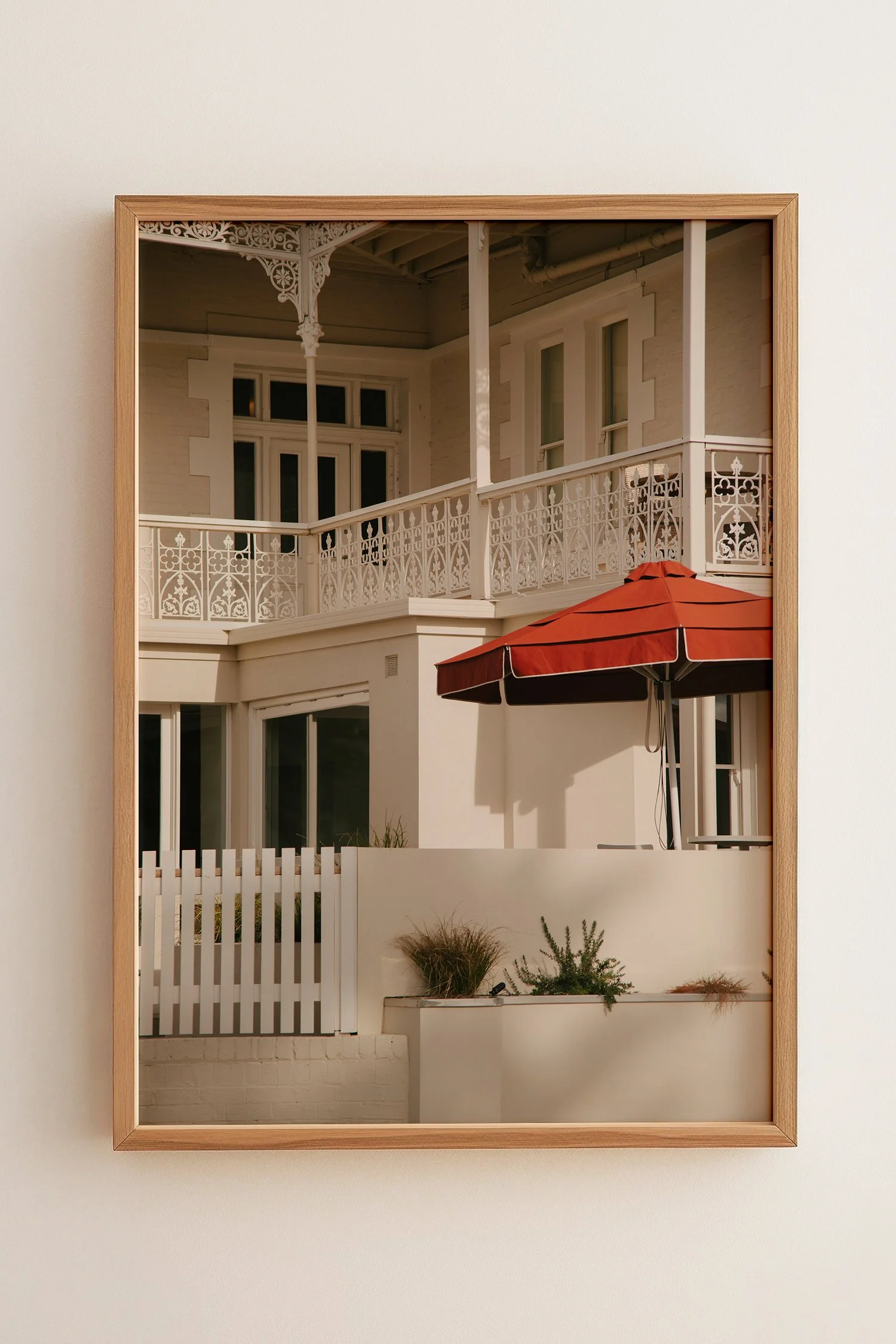 Lorne Hotel L in frame.jpg