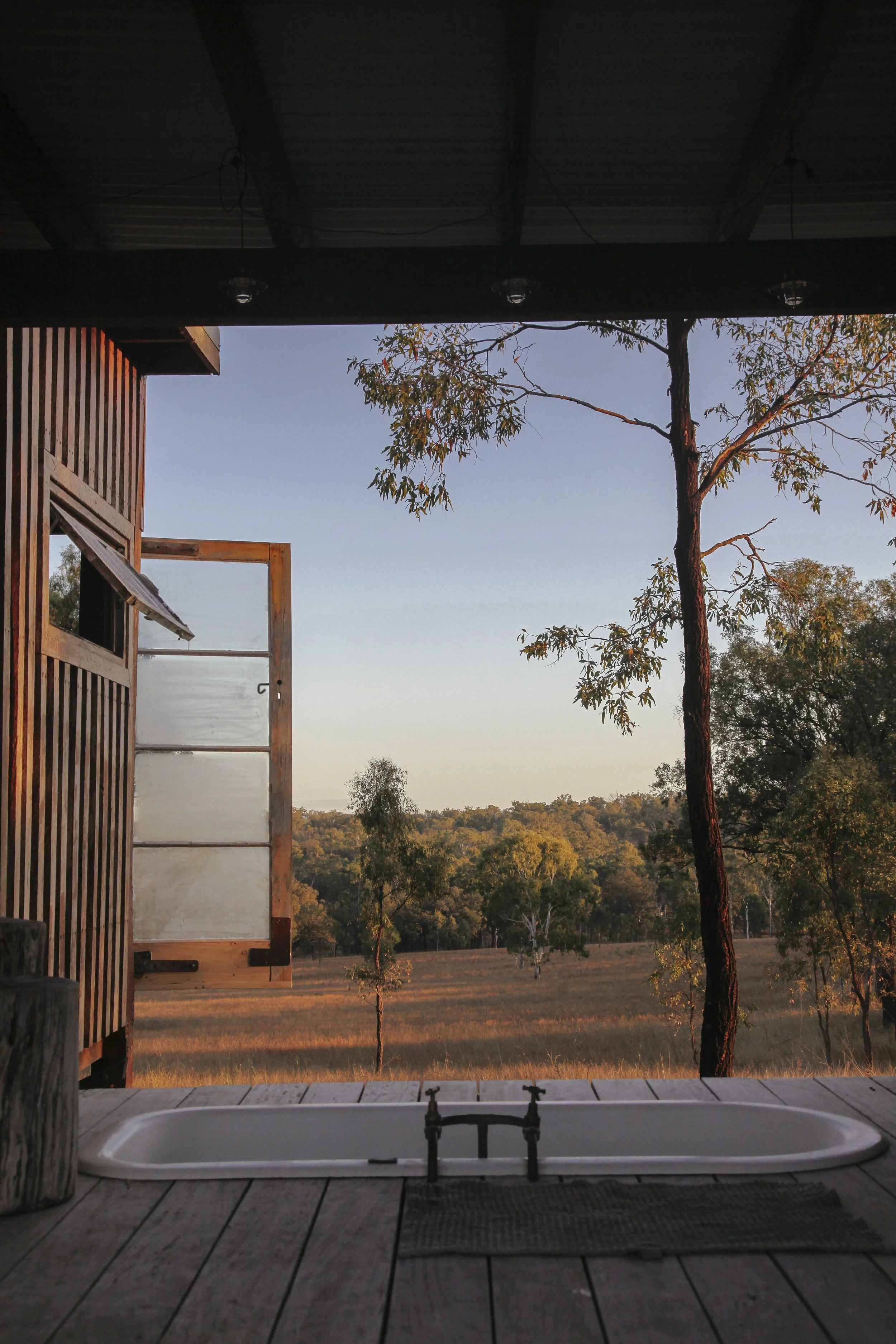 bloddwood cabin 2.JPG