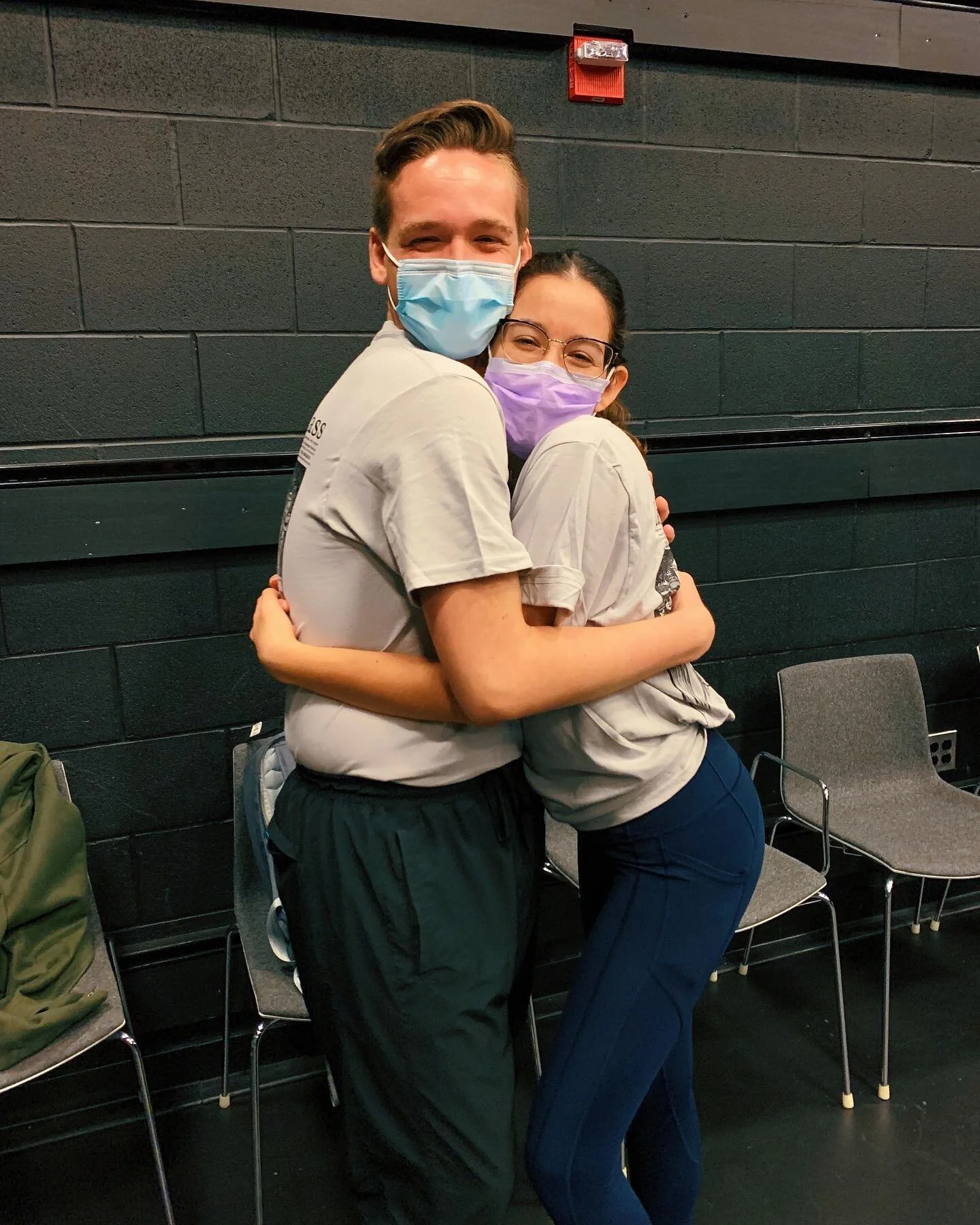 @thomas.cherney gives the best hugs :) Also, couldn&rsquo;t post this without showing off our new Lancashire shirts!! 😜