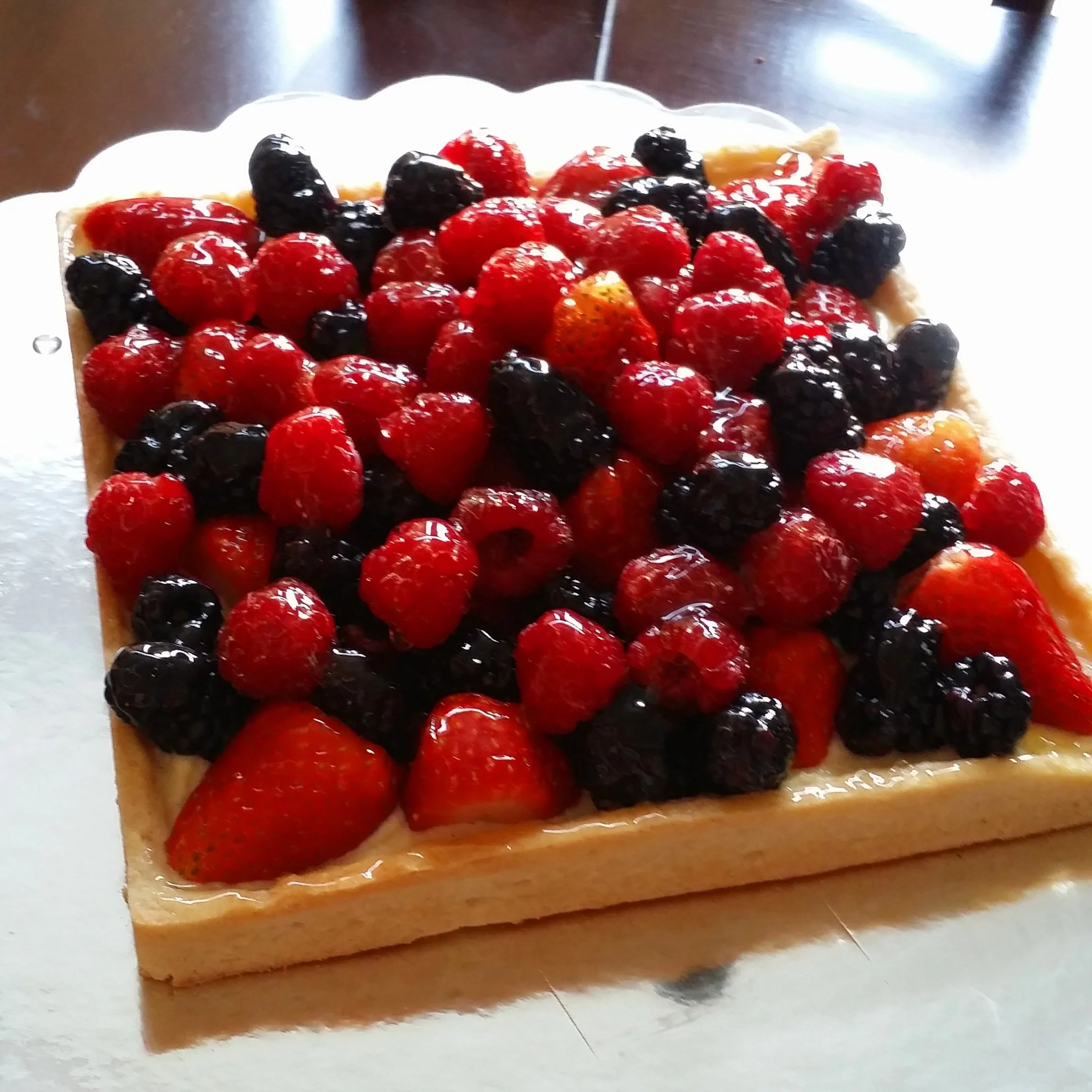 Mix Berries Fruit Tart with Pastry Cream