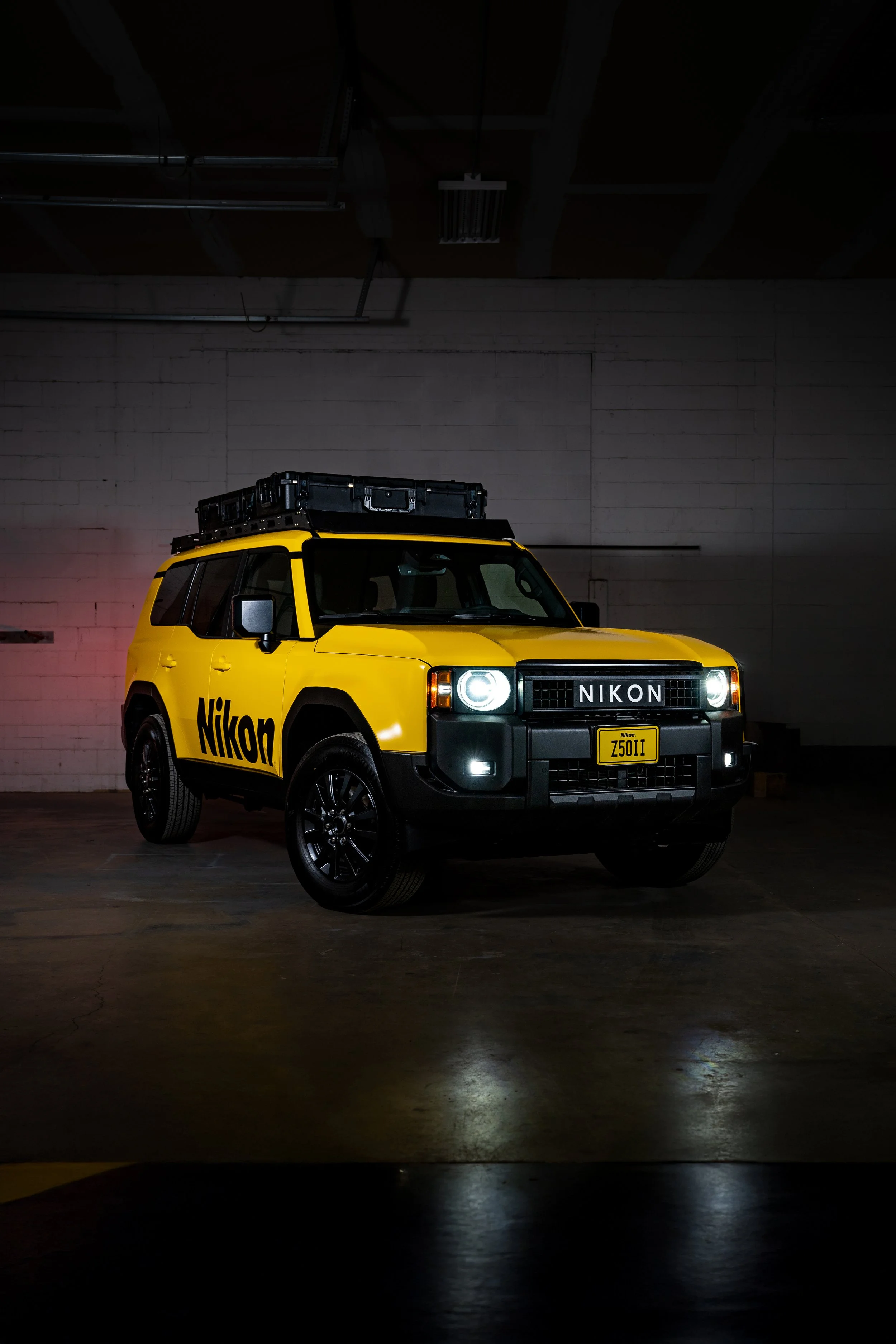 Nikon Mobile Crew