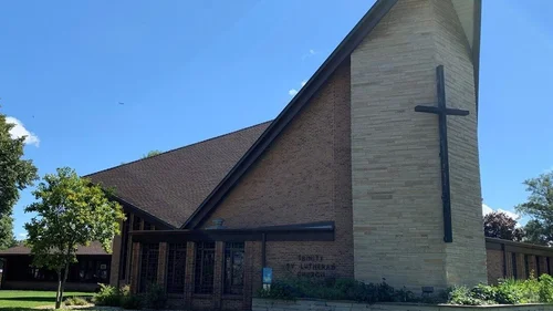 crown of life lutheran church hubertus