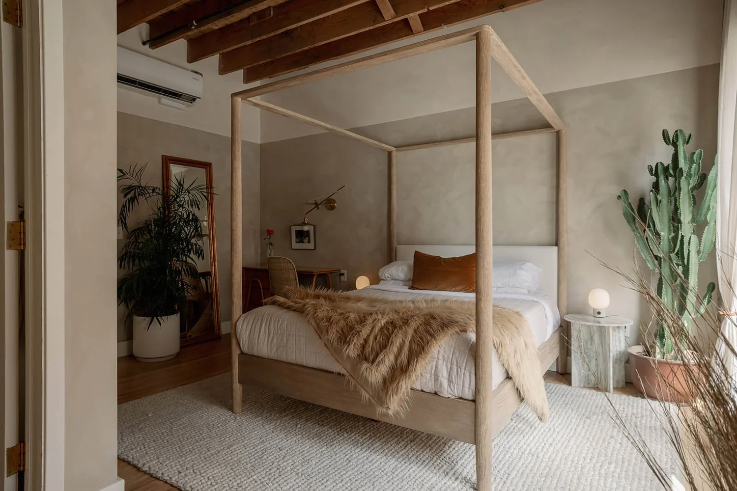 Studio Six — NO VACANCY