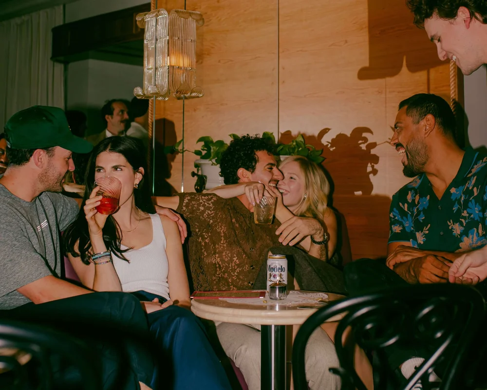 Bar photo 2