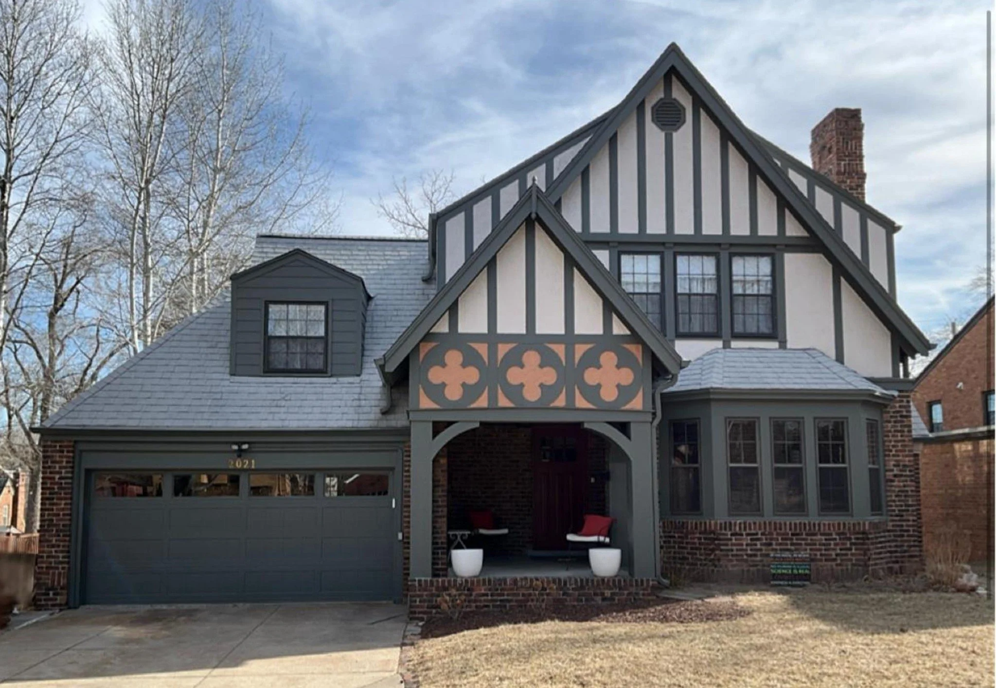 STORY #30: Five Architectural Details to Look for in Country Club Homes
