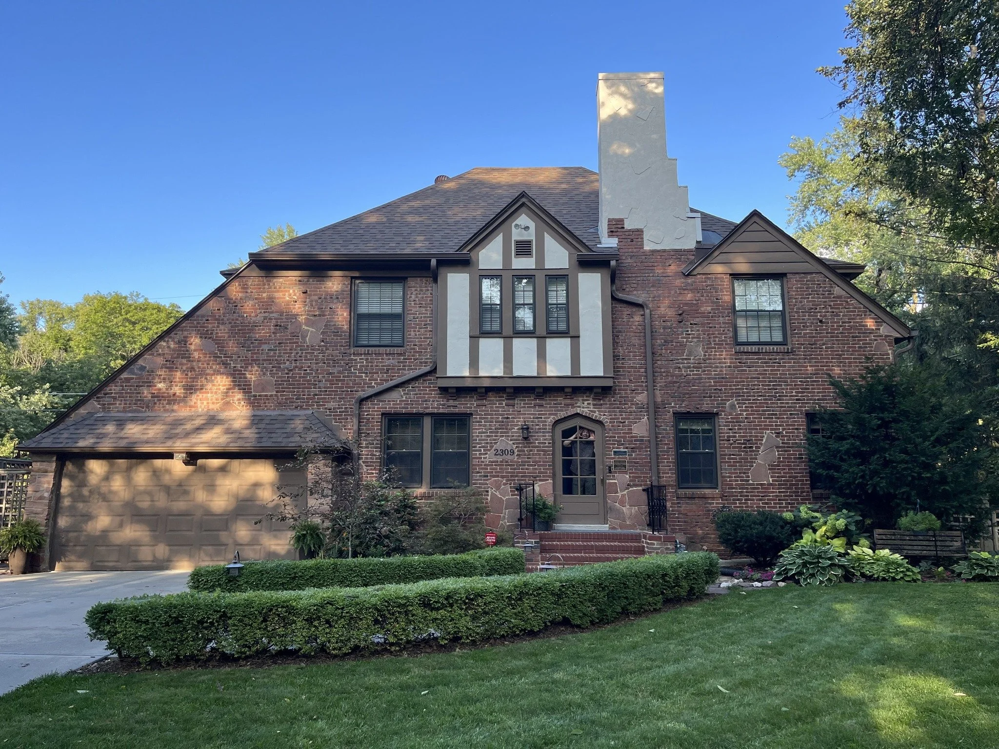 STORY #38: 2309 Country Club Avenue (Built 1928)