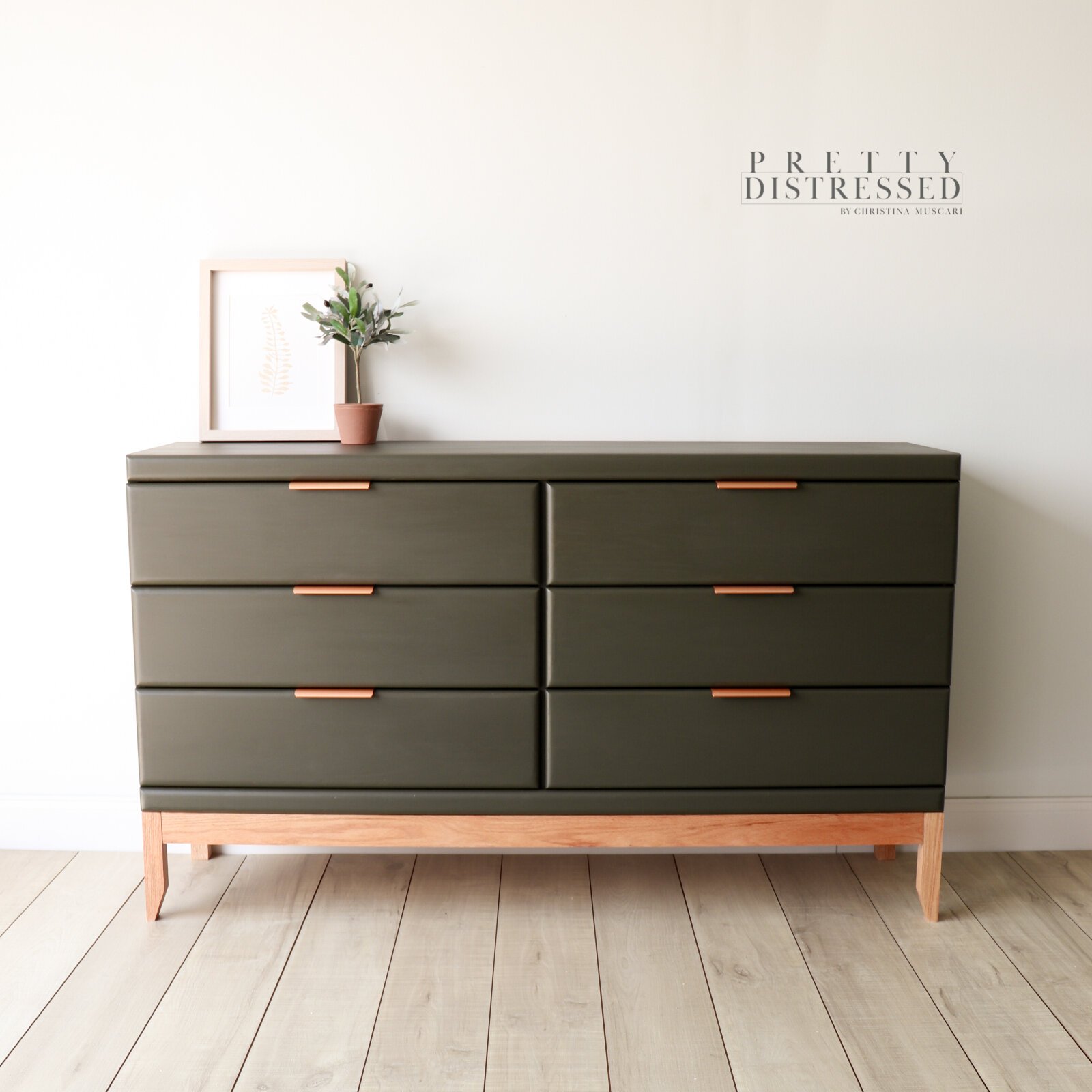 Rustic Oak Dresser { Furniture Makeover }