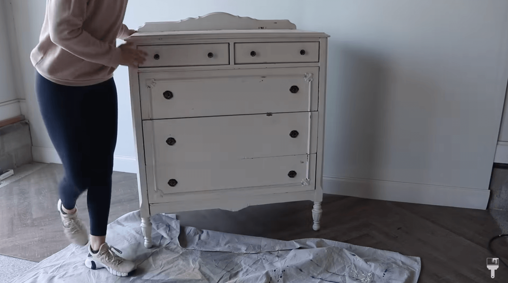 Real Milk Paint Company: Dresser Makeover — prettydistressed