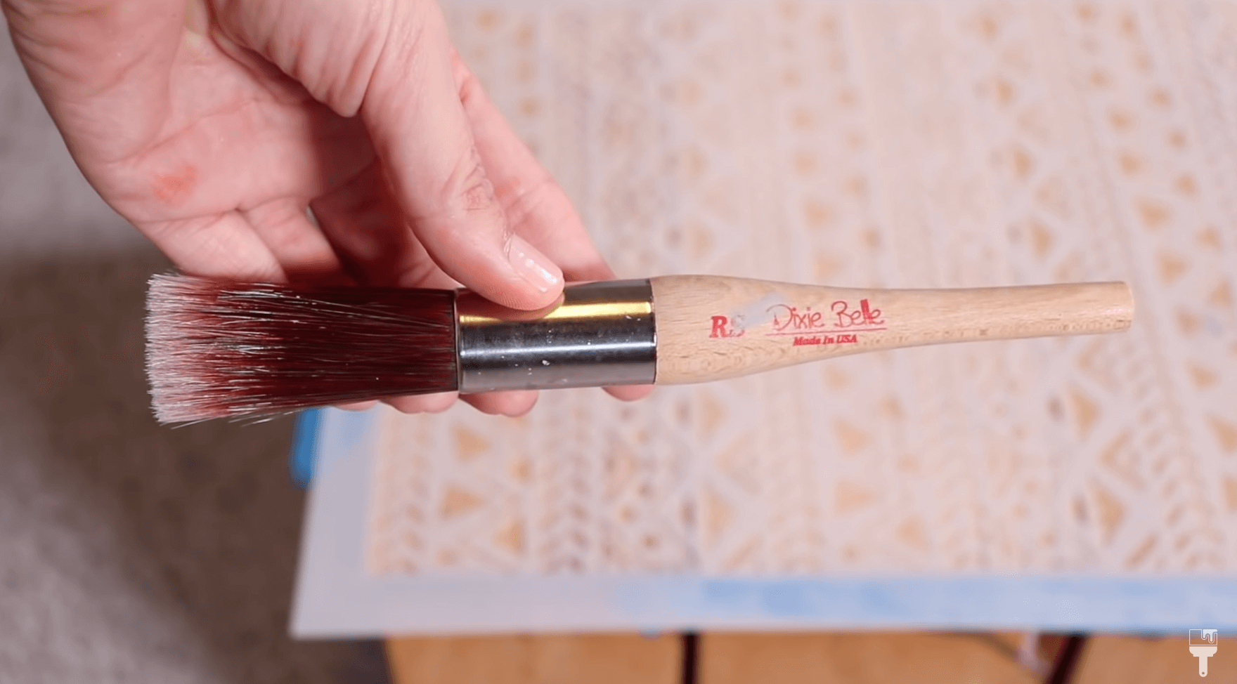How To Apply Silk Screen Stencils With Dixie Belle Paint