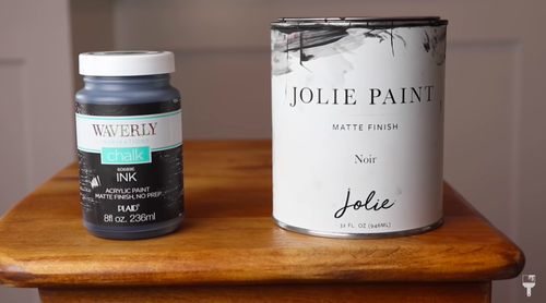 What are the Differences Between the Three Chalk Paint® Whites? — Silk and  Sage Design Studio