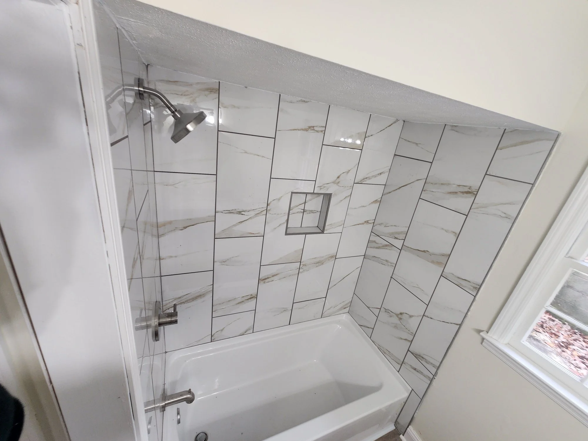 Kitchen renovation completed by FD Building
Bathroom remodel renovation project
Investment property renovation before and after
Residential roofing renovation project