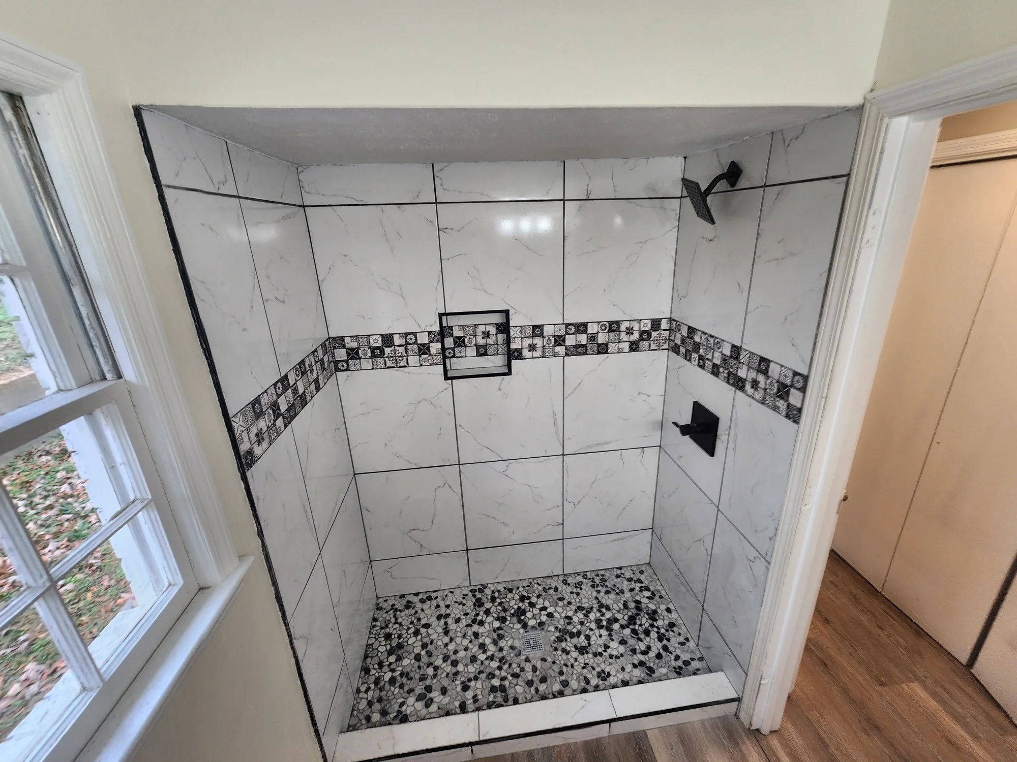 Kitchen renovation completed by FD Building
Bathroom remodel renovation project
Investment property renovation before and after
Residential roofing renovation project