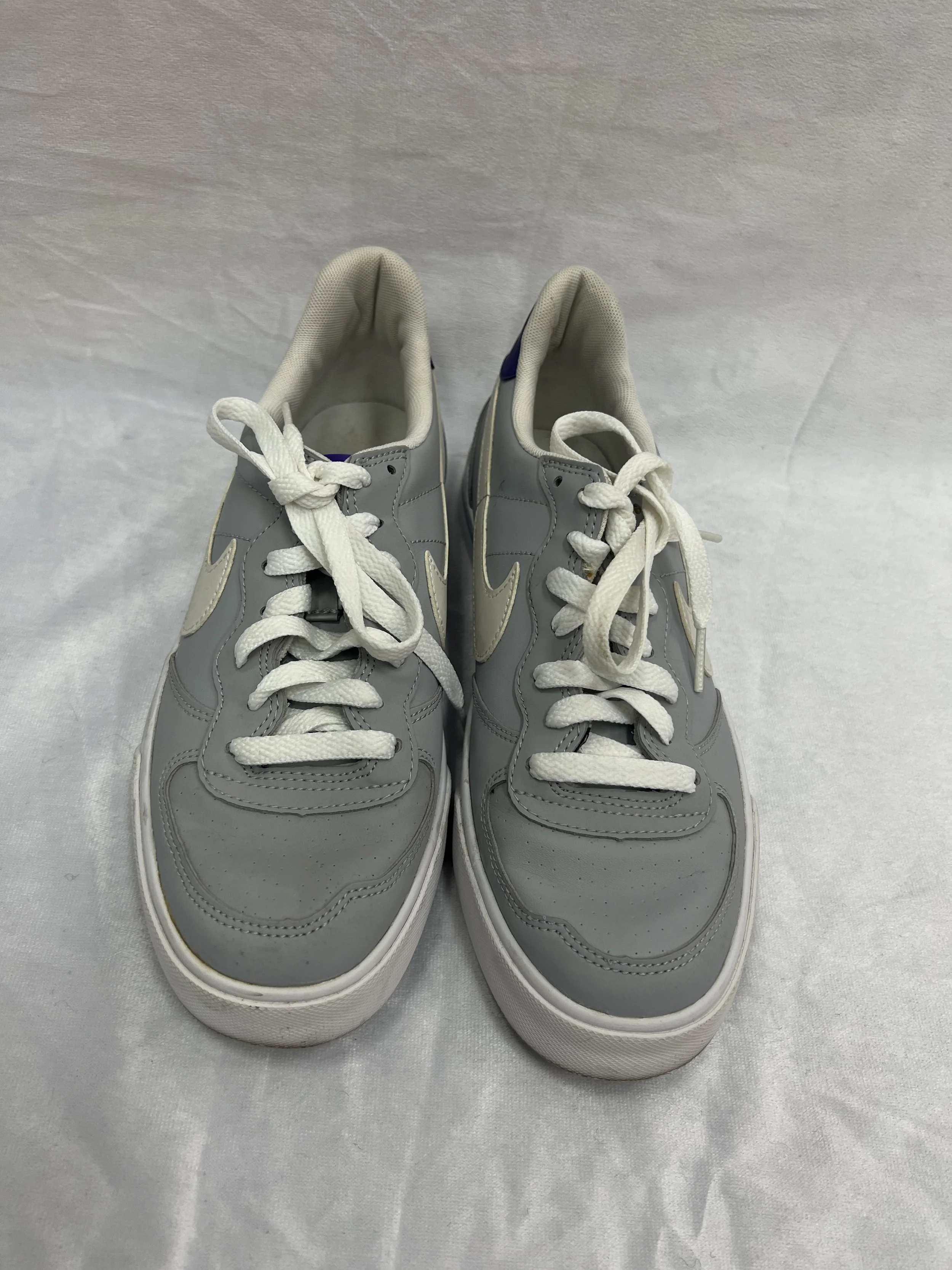 size 9 nike men's shoes