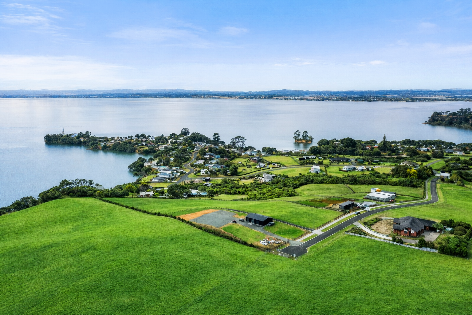 We're having an Open Day &amp; BBQ!!Come along for a BBQ&nbsp;and check out the last sections available and all of the progress that has been made around the subdivision!&nbsp; 