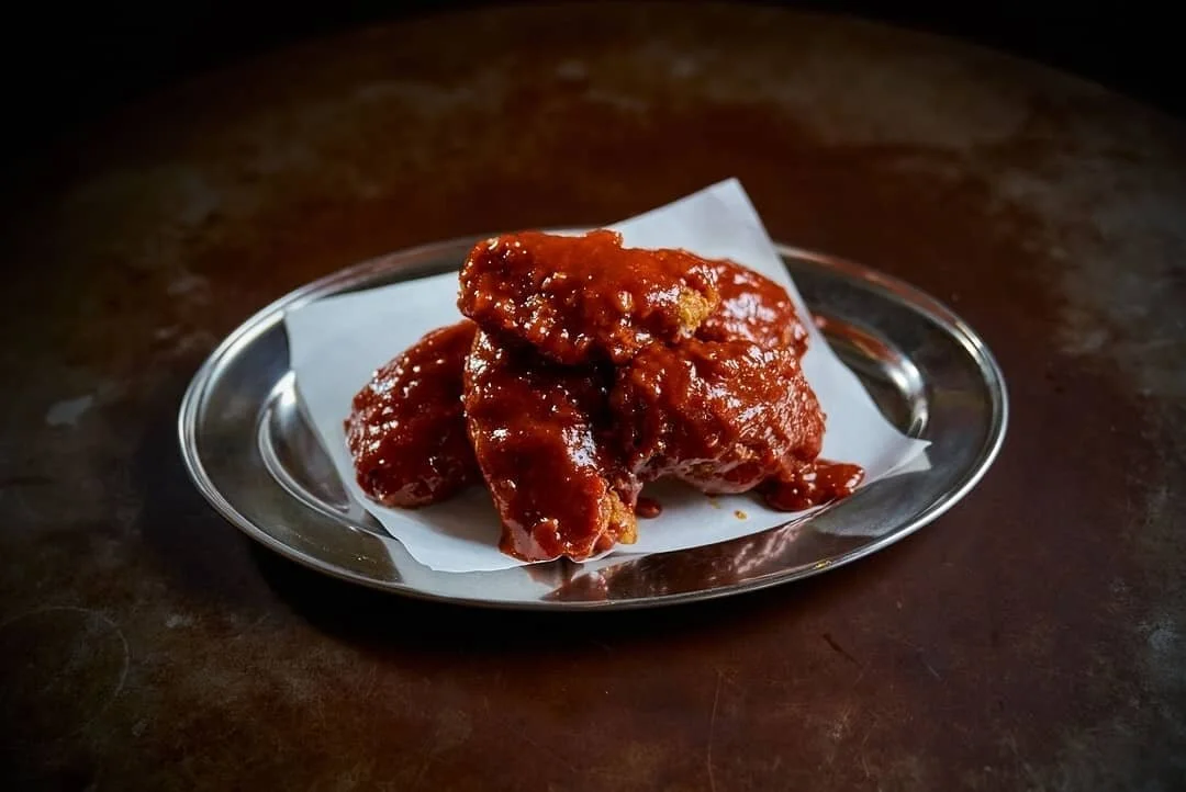 We cater for all walks of spice &amp; flavour with our delicious selection of wing coating🍗🔥. Pictured here is our sublime &amp; succulent wings coated in our finest Korean kick coating. You can purchase 1/2 a kilo of wings or 1 kilo, this is also 
