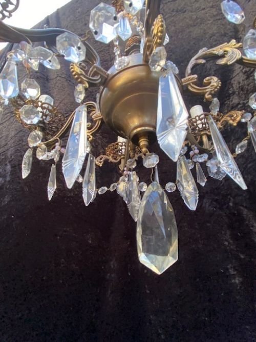 dealer_crystalcorner_full_1644682020336-4890786099.jpg